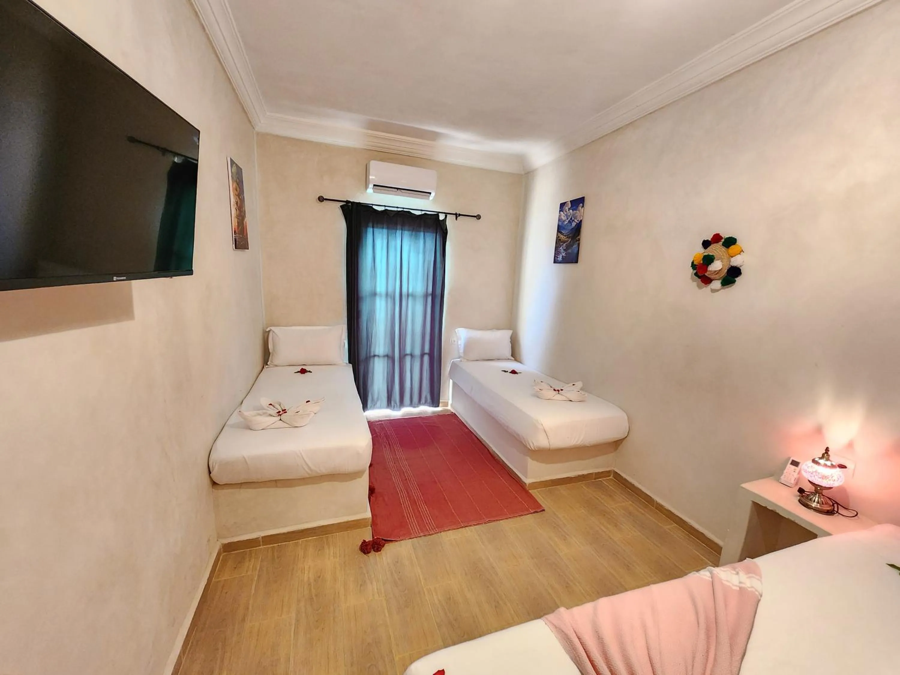 Bed in Les Jardins d Amizmiz 6 piscines