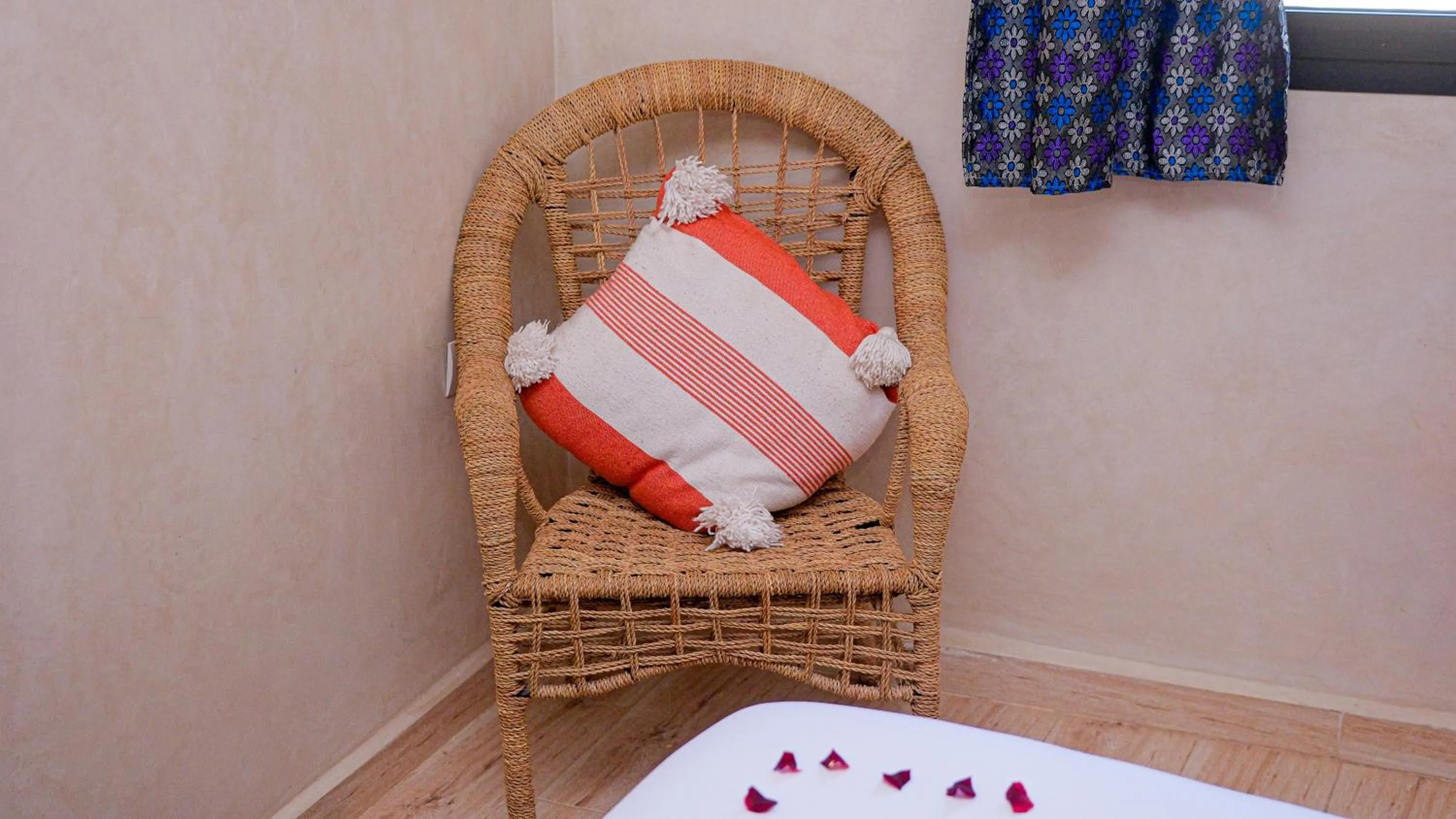 Bed in Les Jardins d Amizmiz 6 piscines