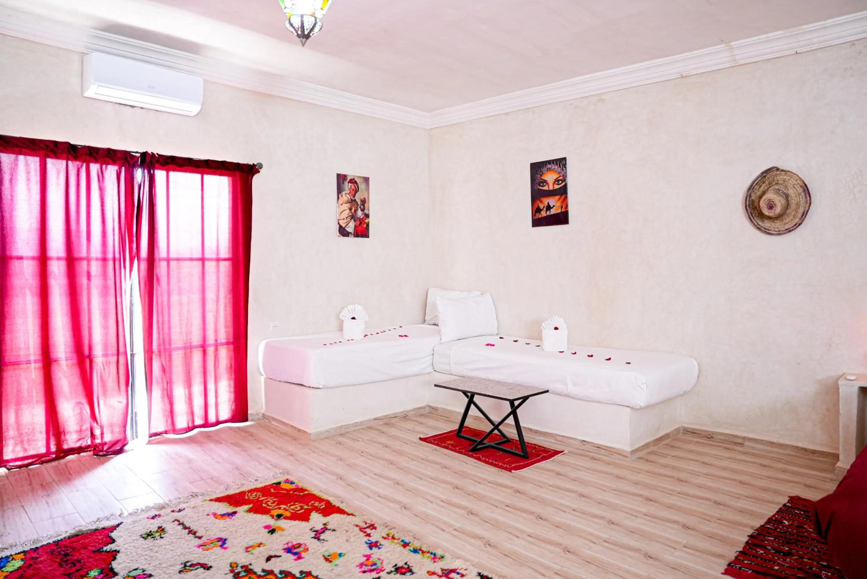 Bed in Les Jardins d Amizmiz 6 piscines