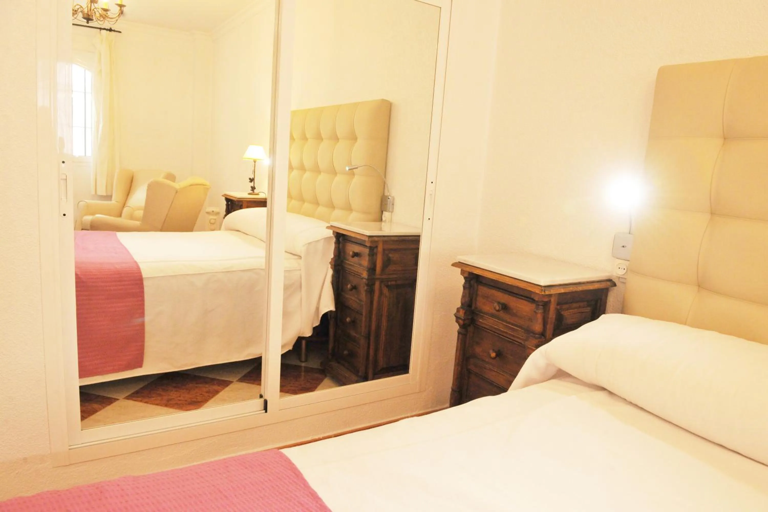 Decorative detail, Bed in Hostal Puerto Lepe