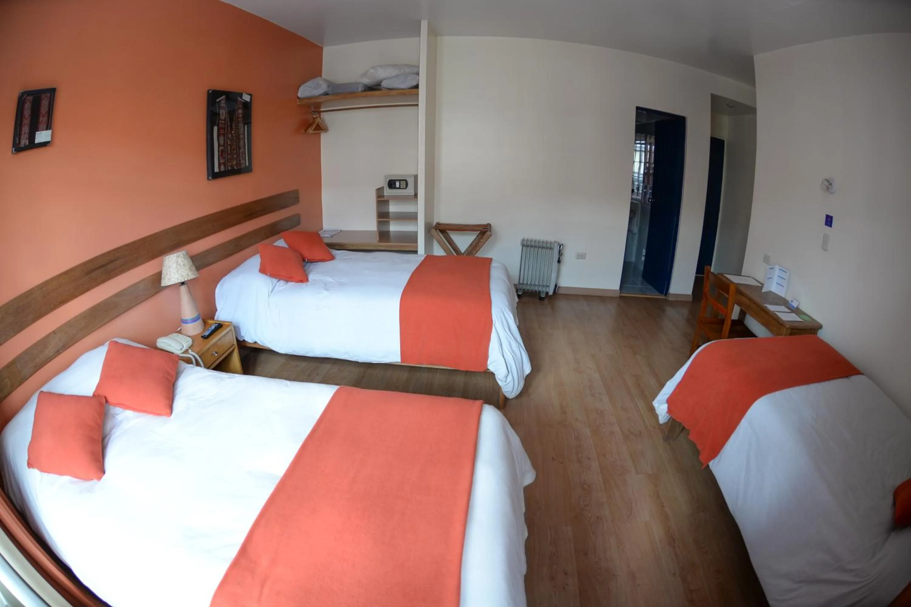 Bedroom, Bed in La Casa de Fray Bartolome