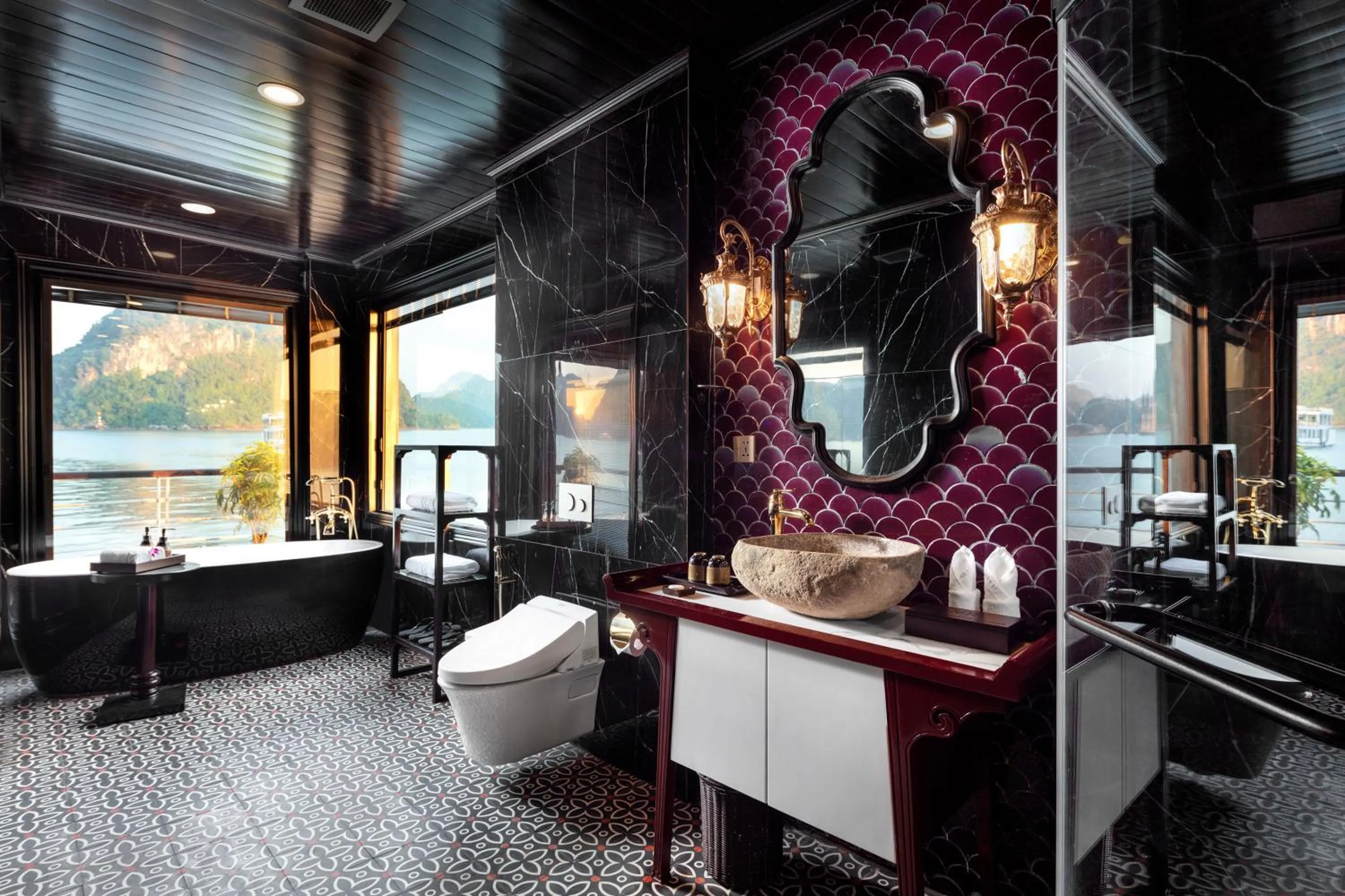 Toilet in Orchid Premium Cruise