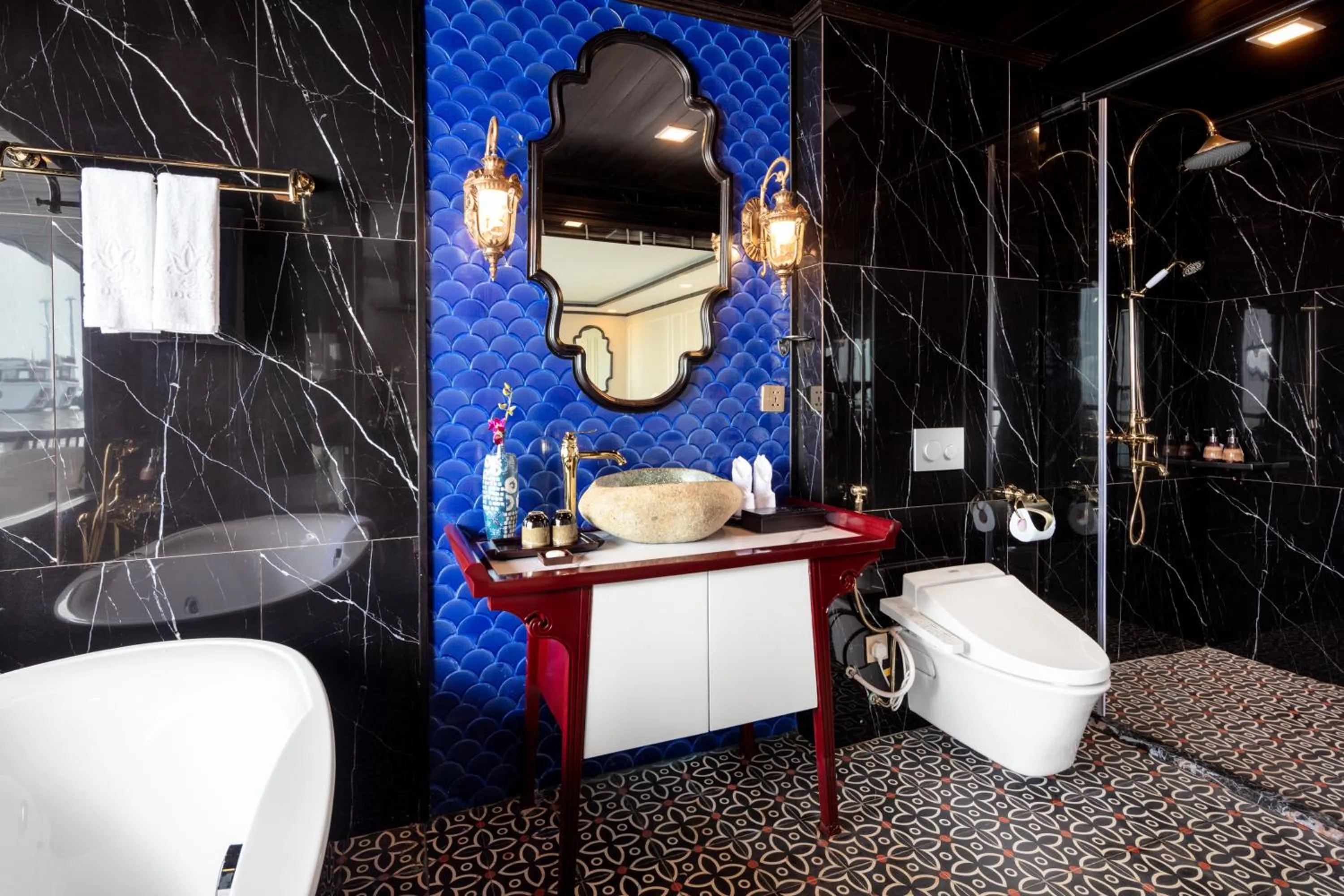 Toilet in Orchid Premium Cruise