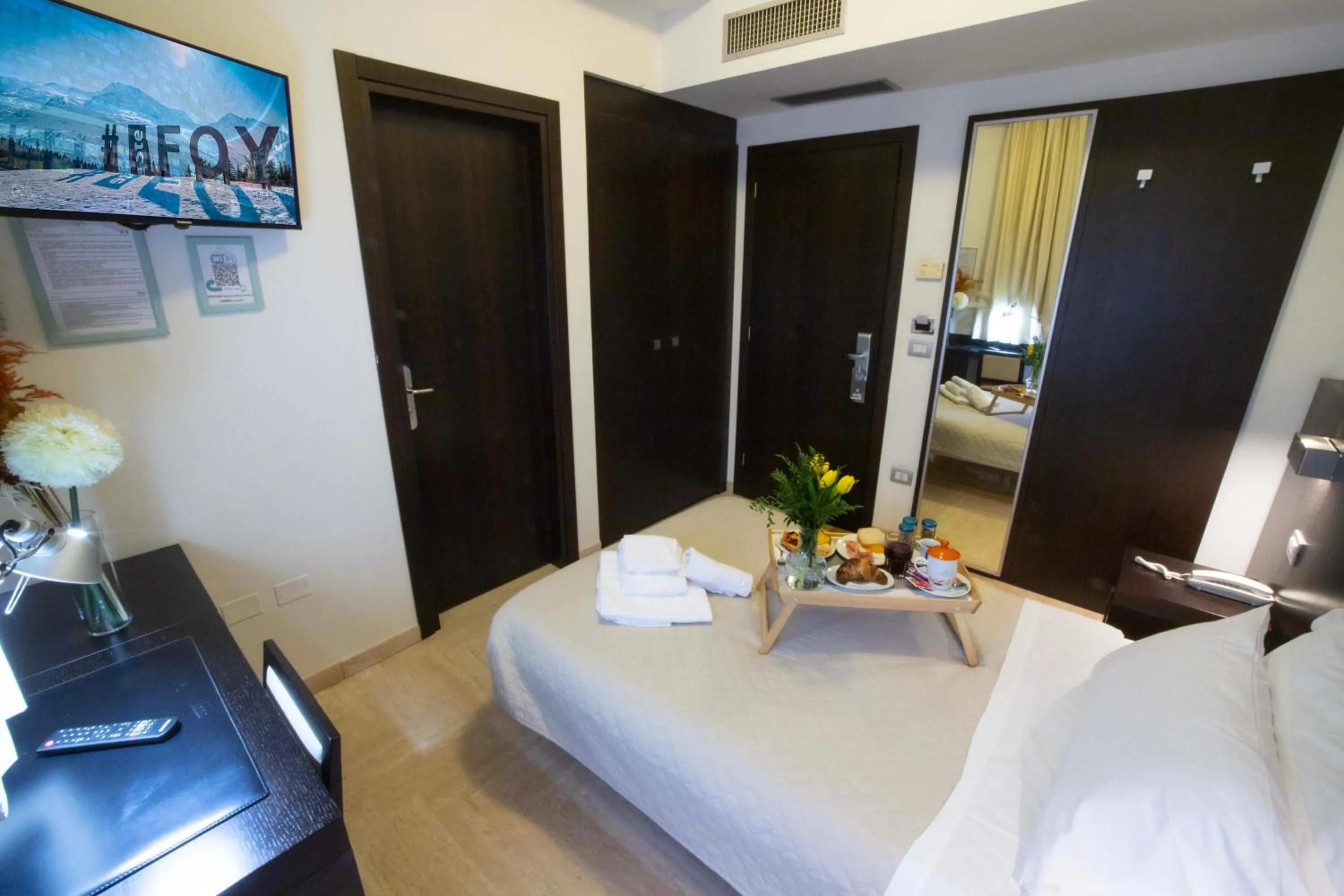 Photo of the whole room, Bed in Albergo Cantiani