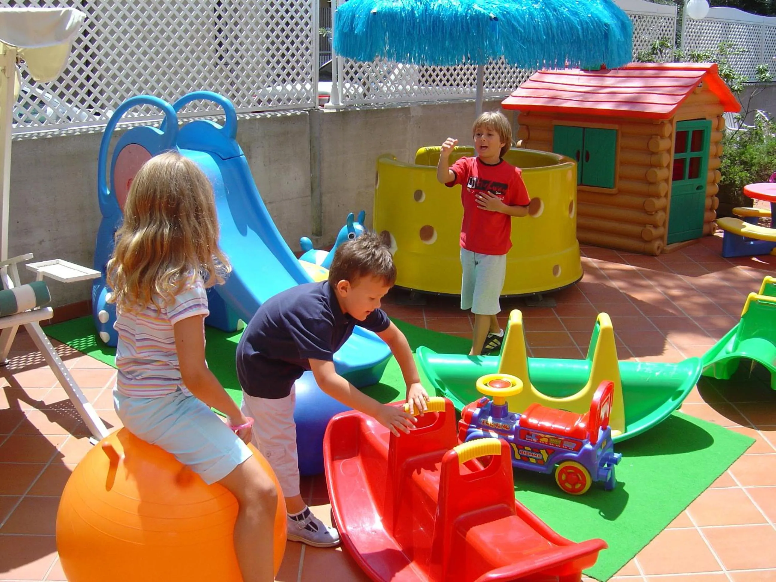 People in Hotel Conca Verde