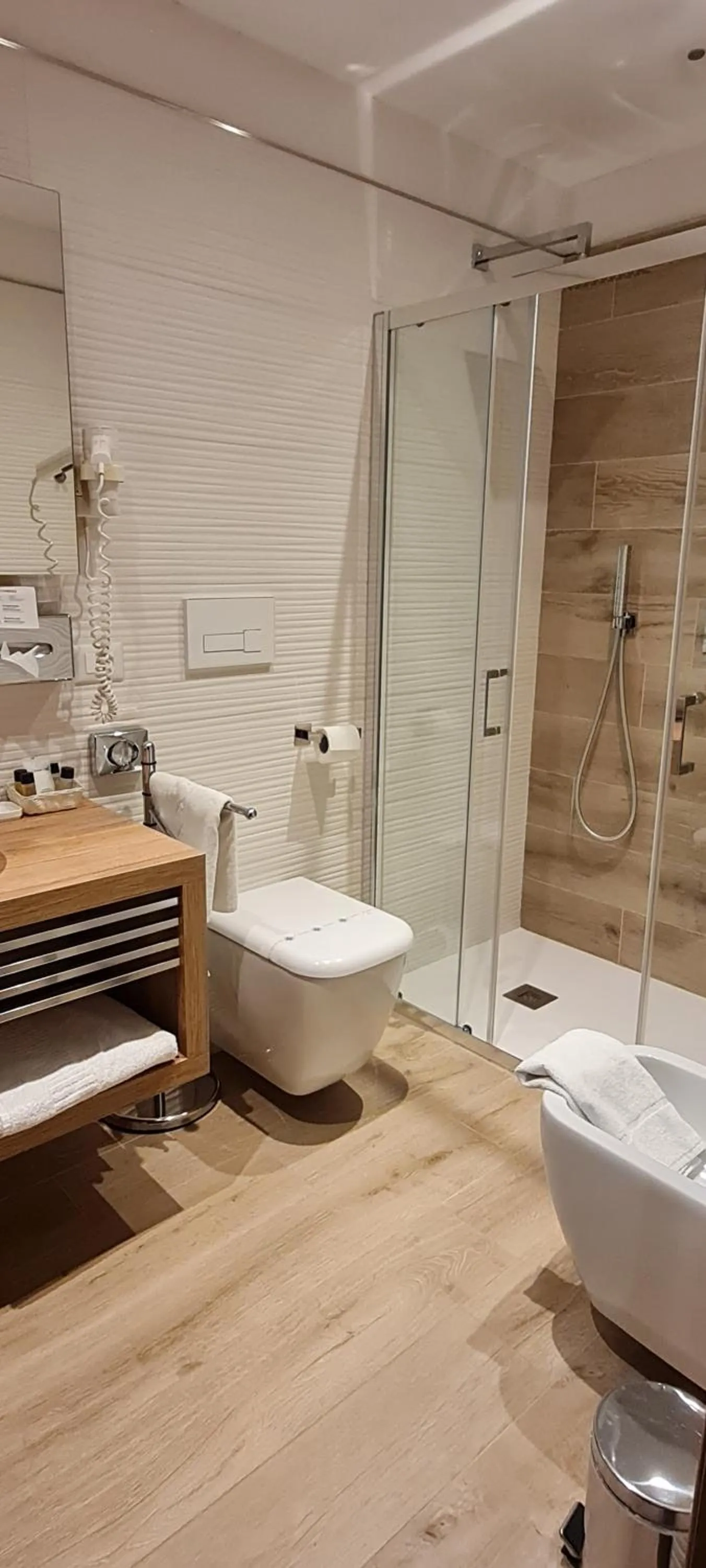 Shower in Hotel Conca Verde