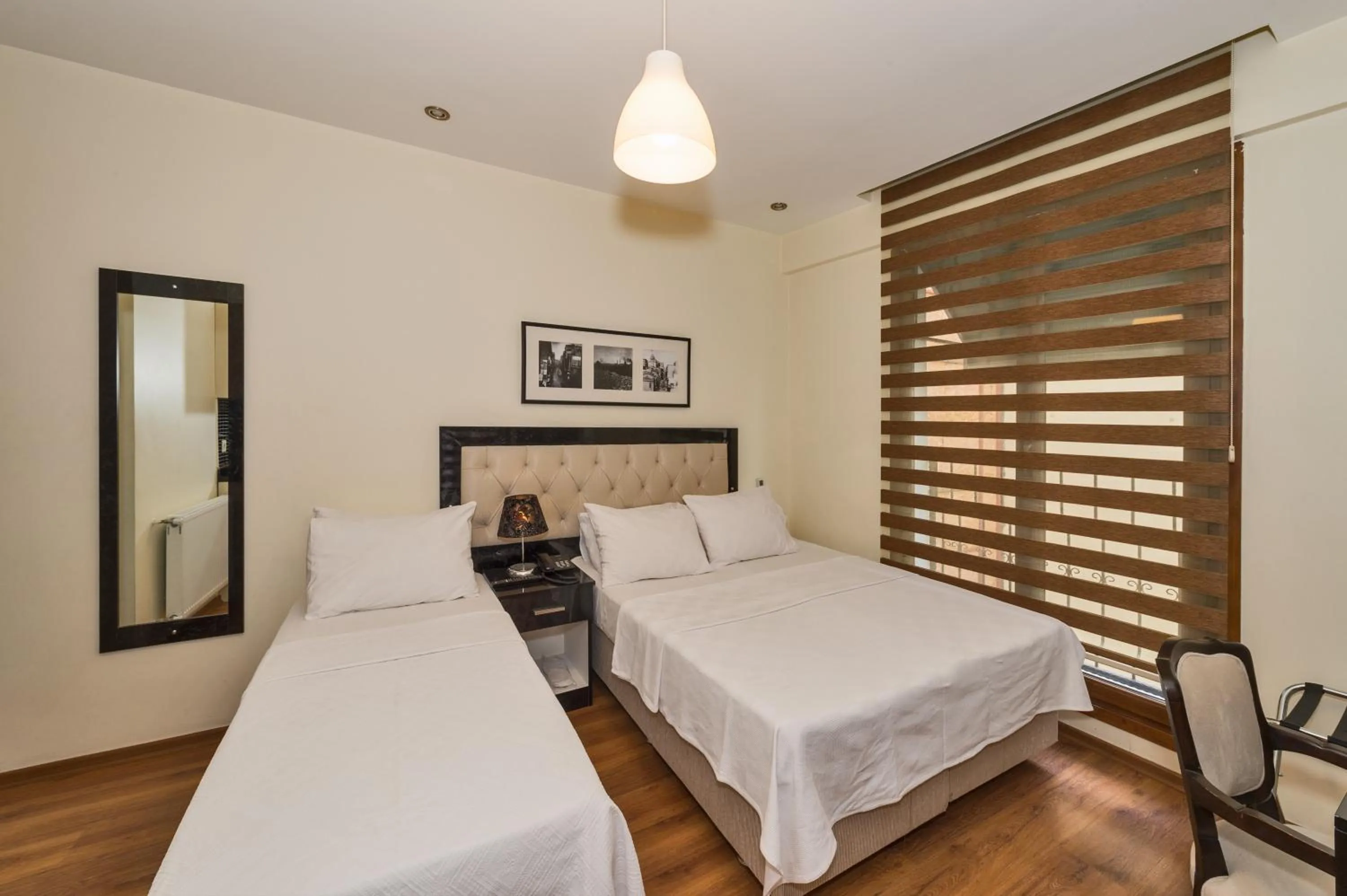 Photo of the whole room, Bed in Invictum Residence