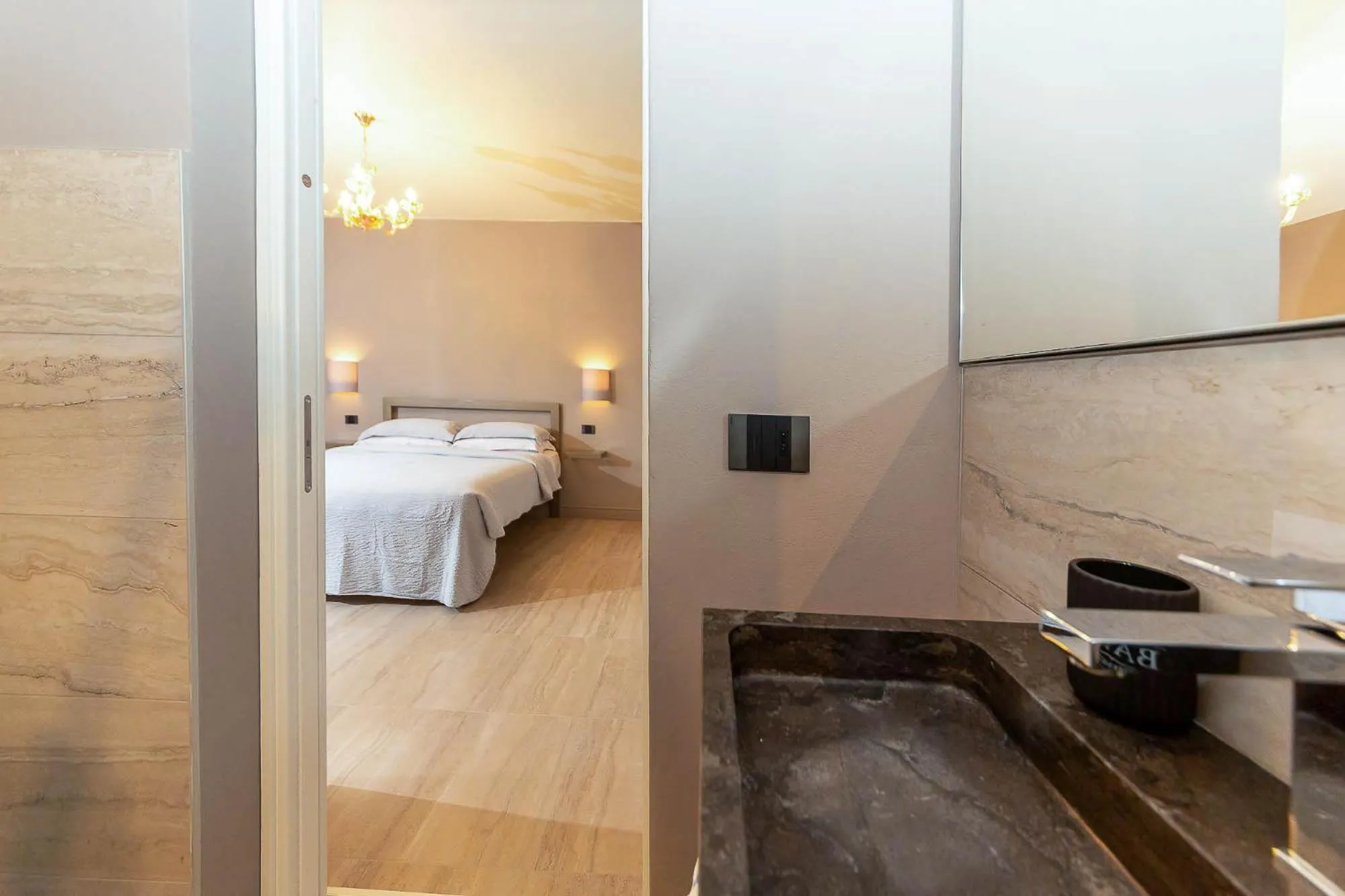 Bathroom, Bed in Villa Sarchi