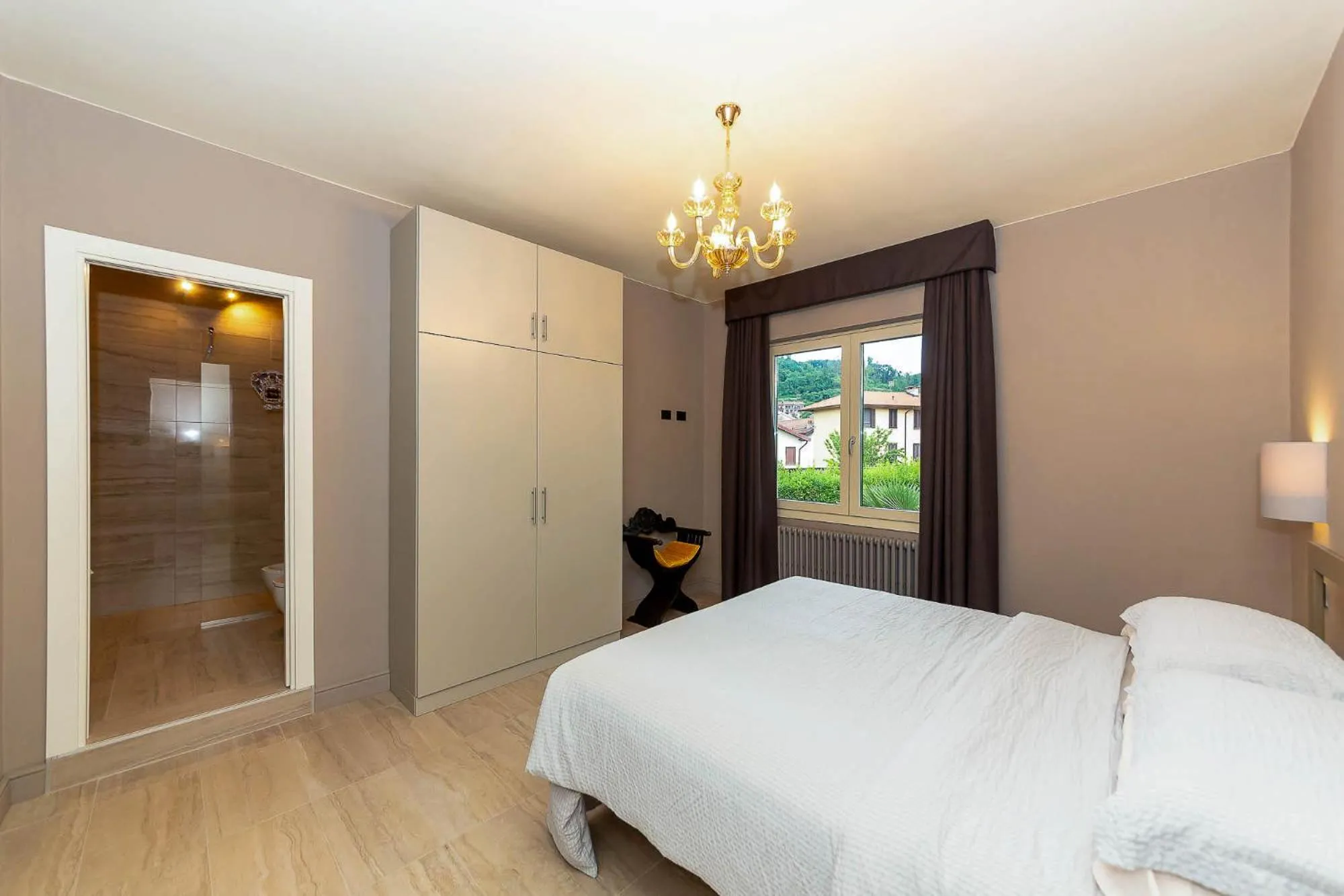 Bedroom, Bed in Villa Sarchi