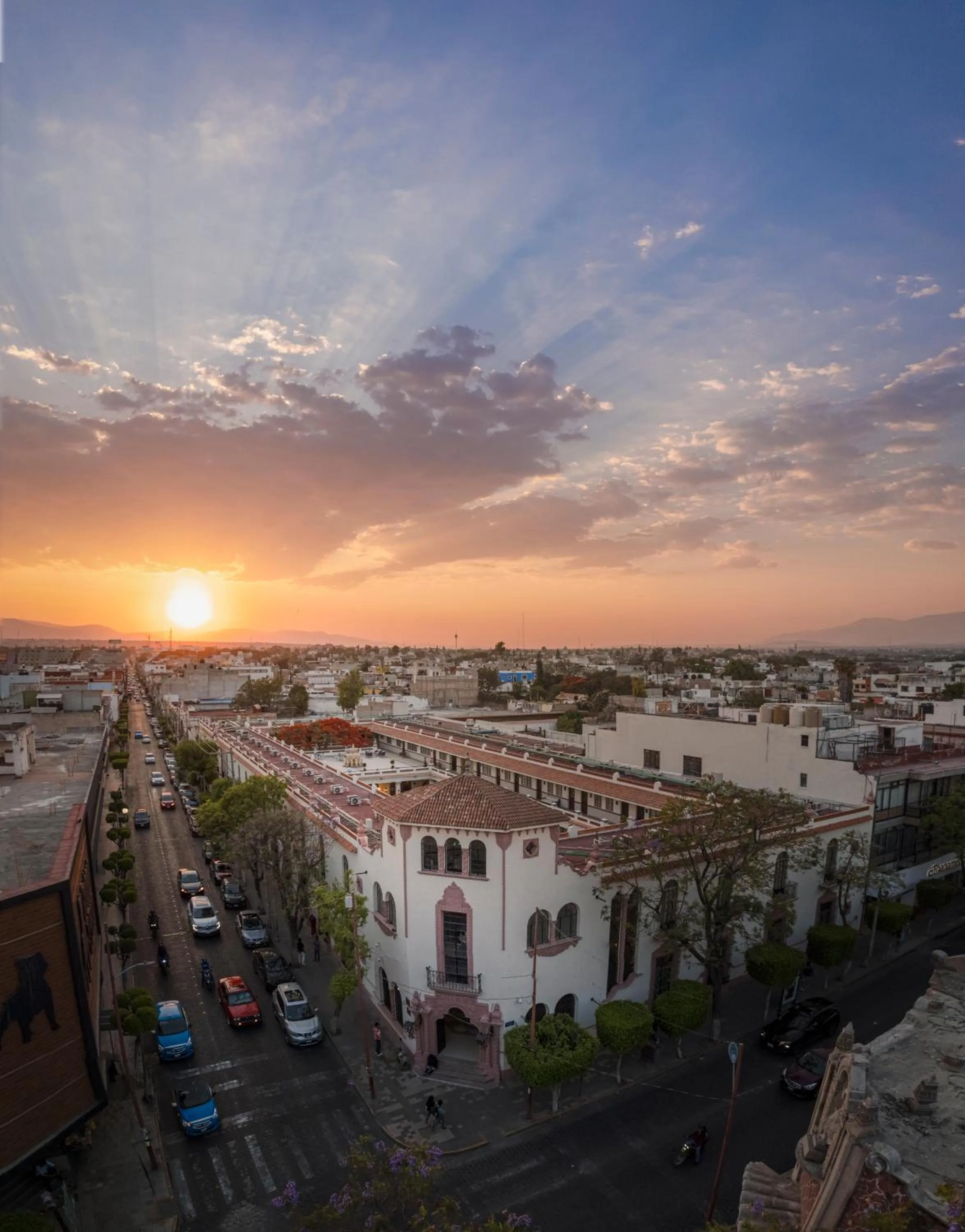 Property building in Gran Hotel Mexico by Solaris