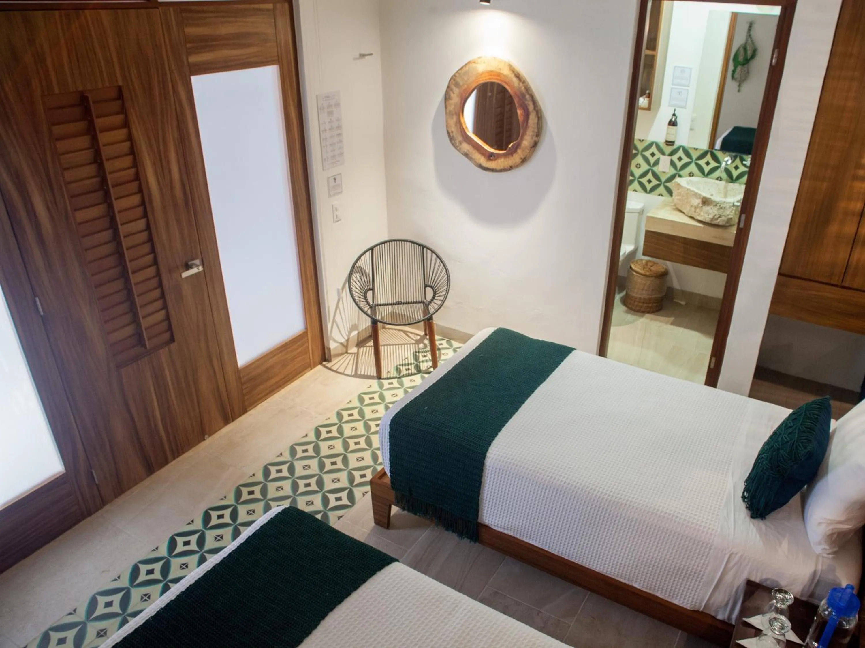 Bathroom, Bed in Latino Hotel Boutique