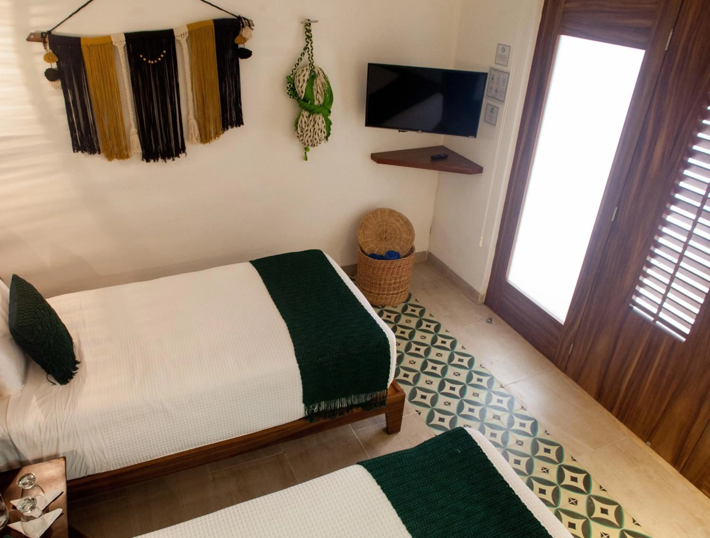 TV and multimedia, Bed in Latino Hotel Boutique