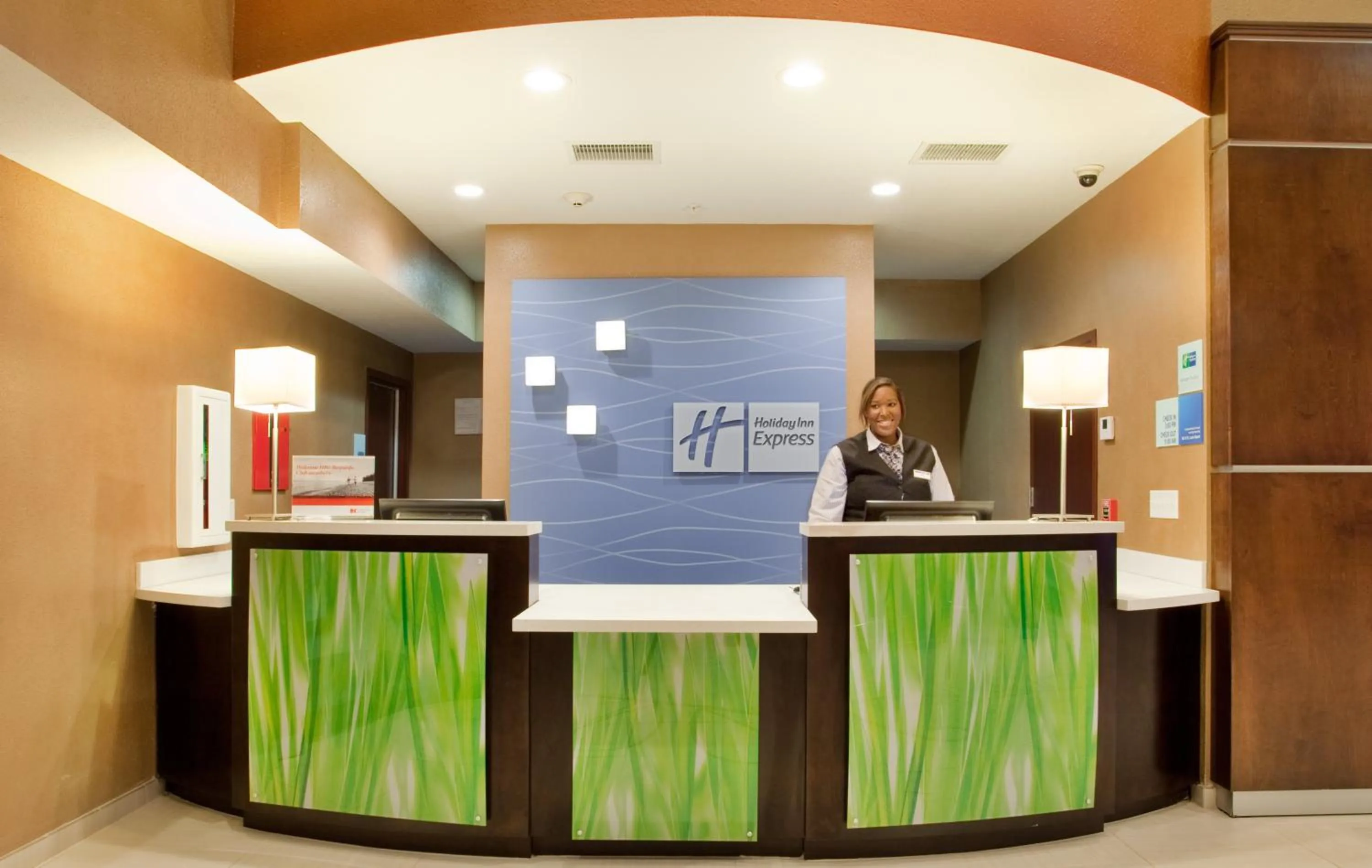 Property building in Holiday Inn Express & Suites St Louis Airport by IHG
