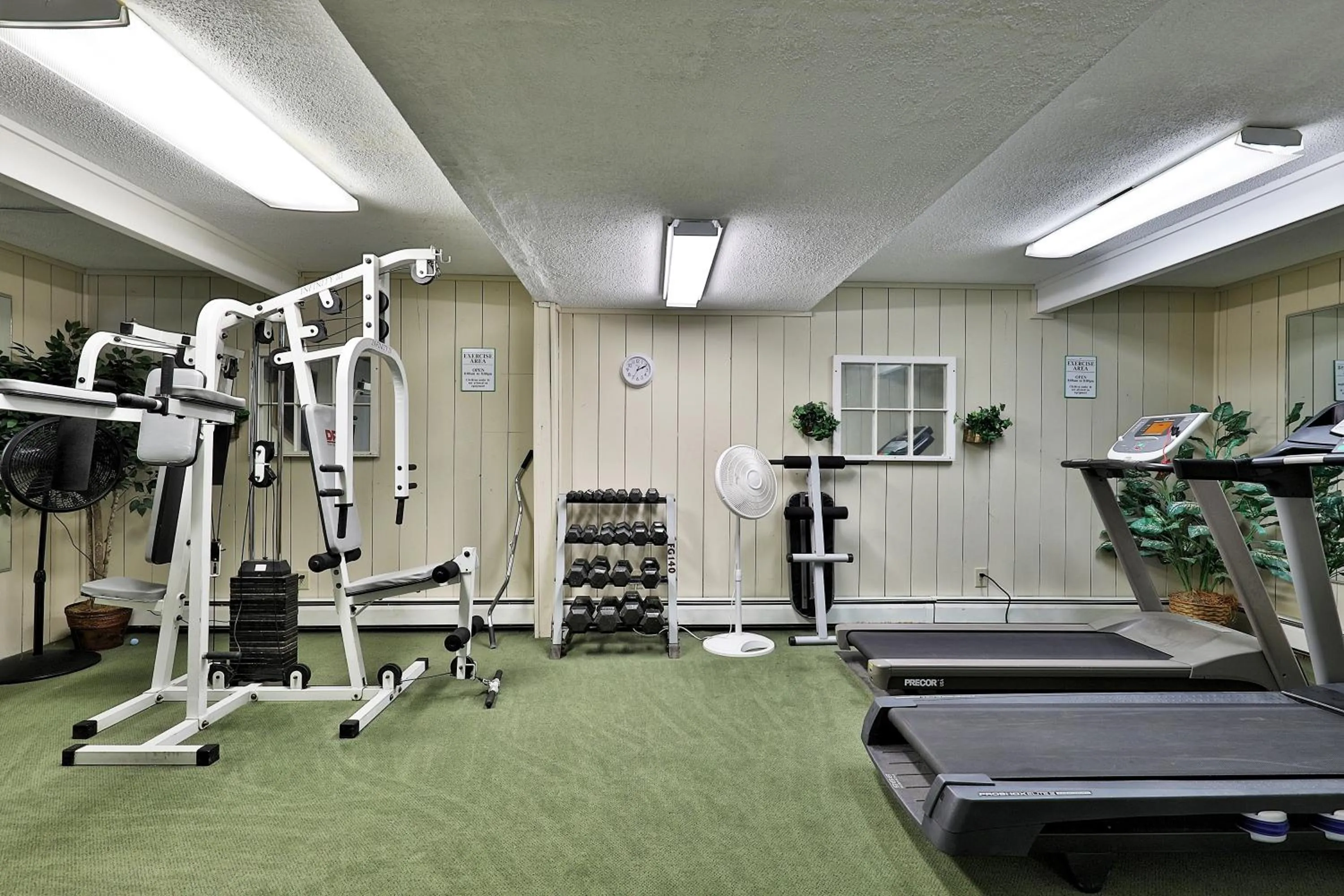Fitness centre/facilities in Cedarbrook Queen Suite 103