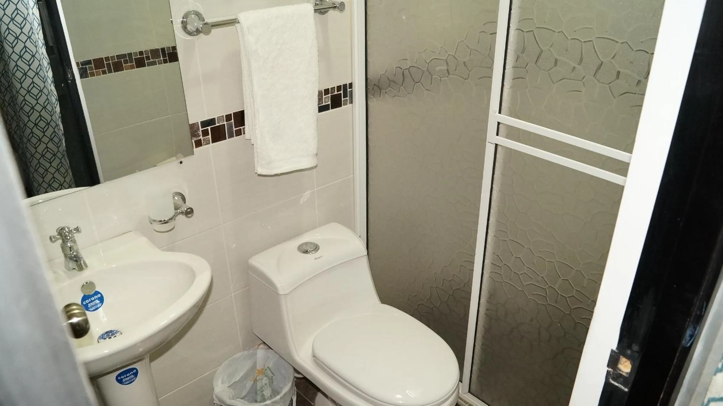 Bathroom in Apartahotel Tukasa Rodadero