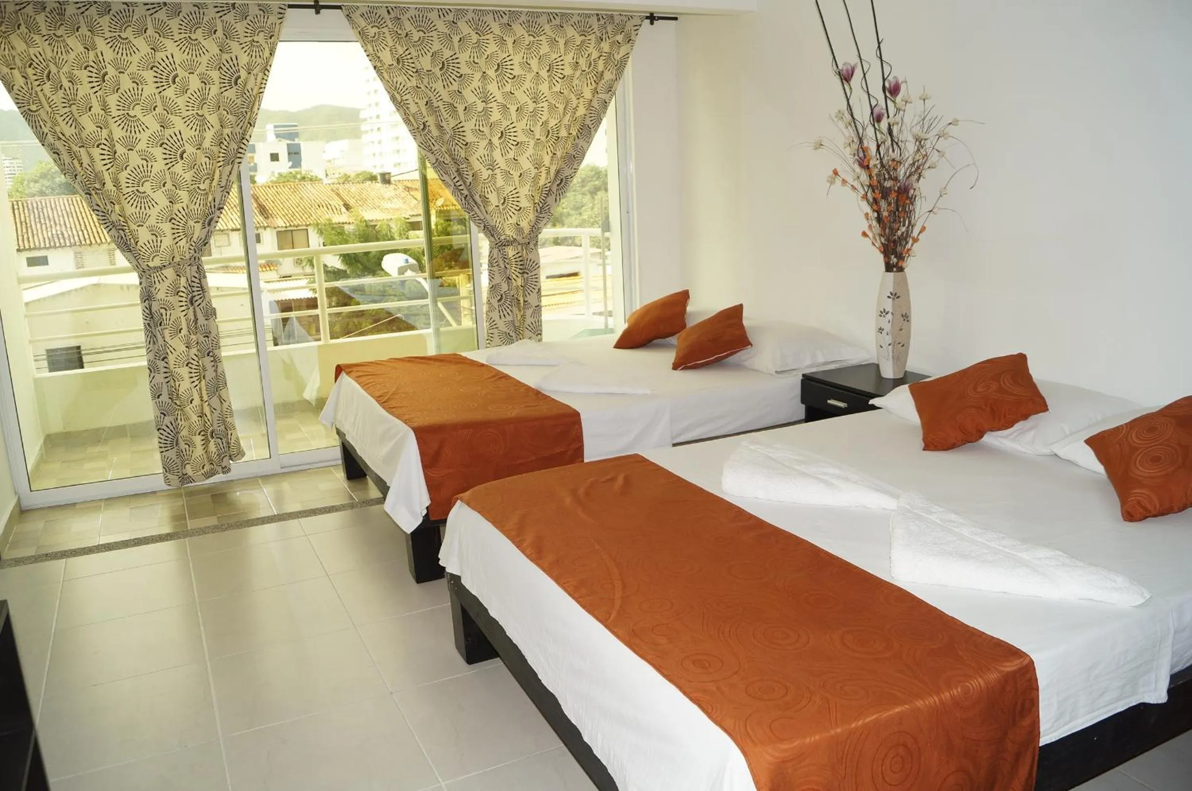 Bed in Apartahotel Tukasa Rodadero