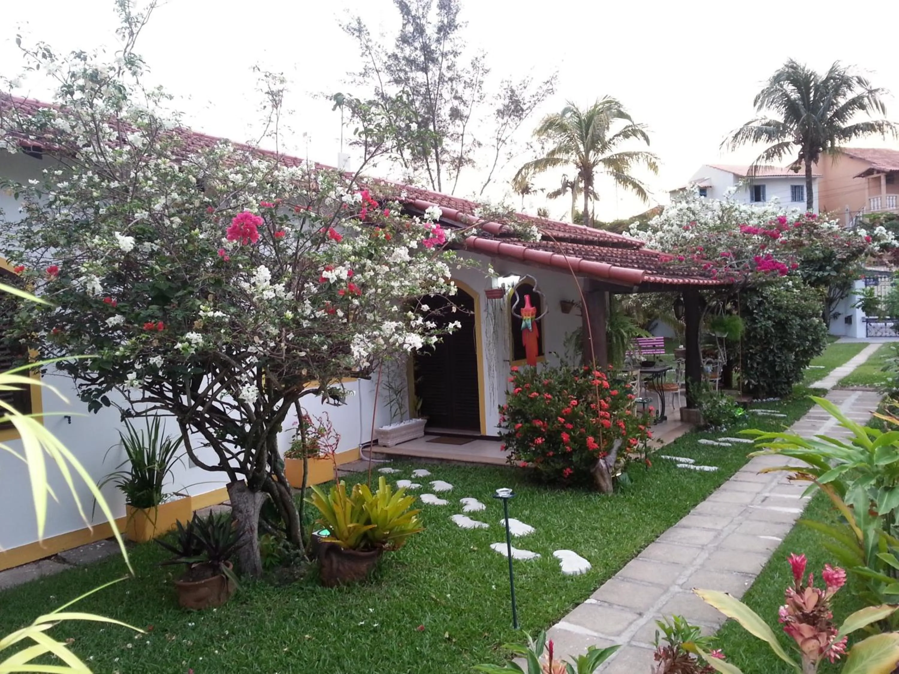 Garden in Pousada Chez Moi