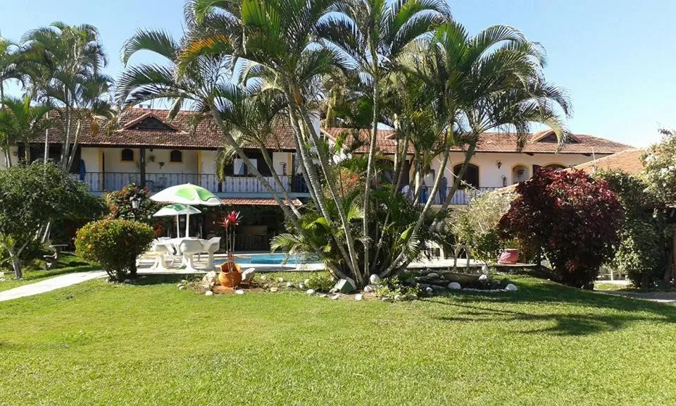 Property building in Pousada Chez Moi