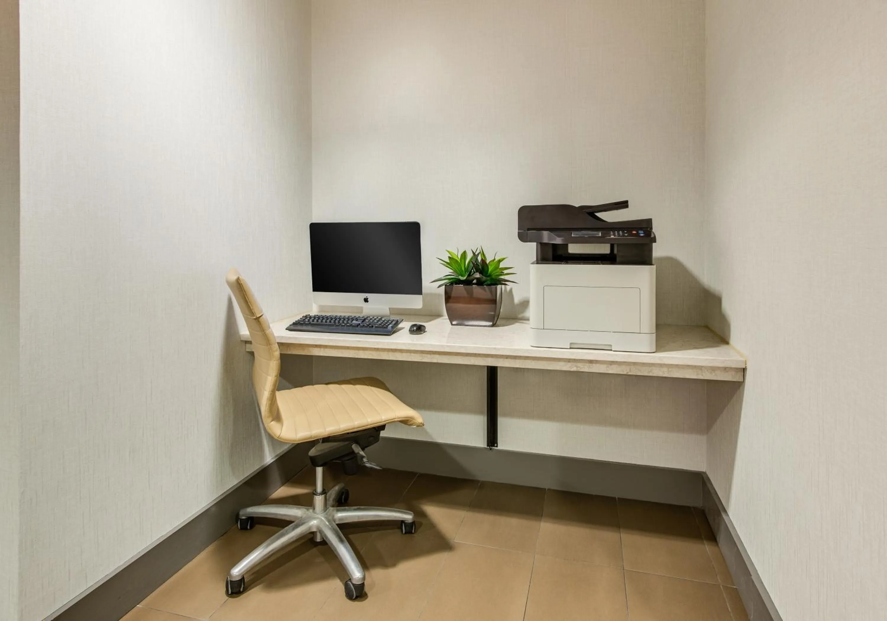 Business facilities in Hyatt Place Dewey Beach