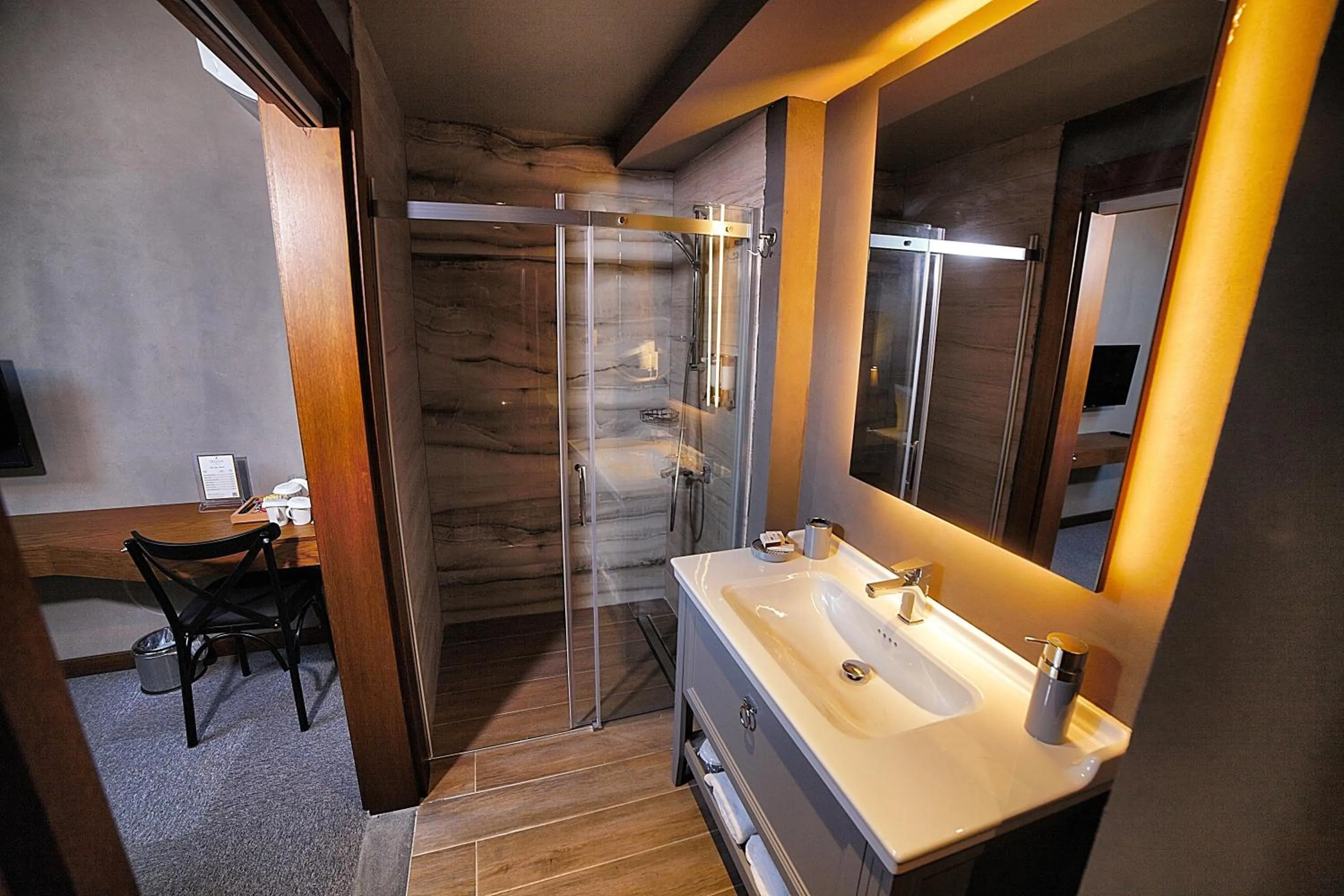 Bathroom in Triada Hotel Büyükada