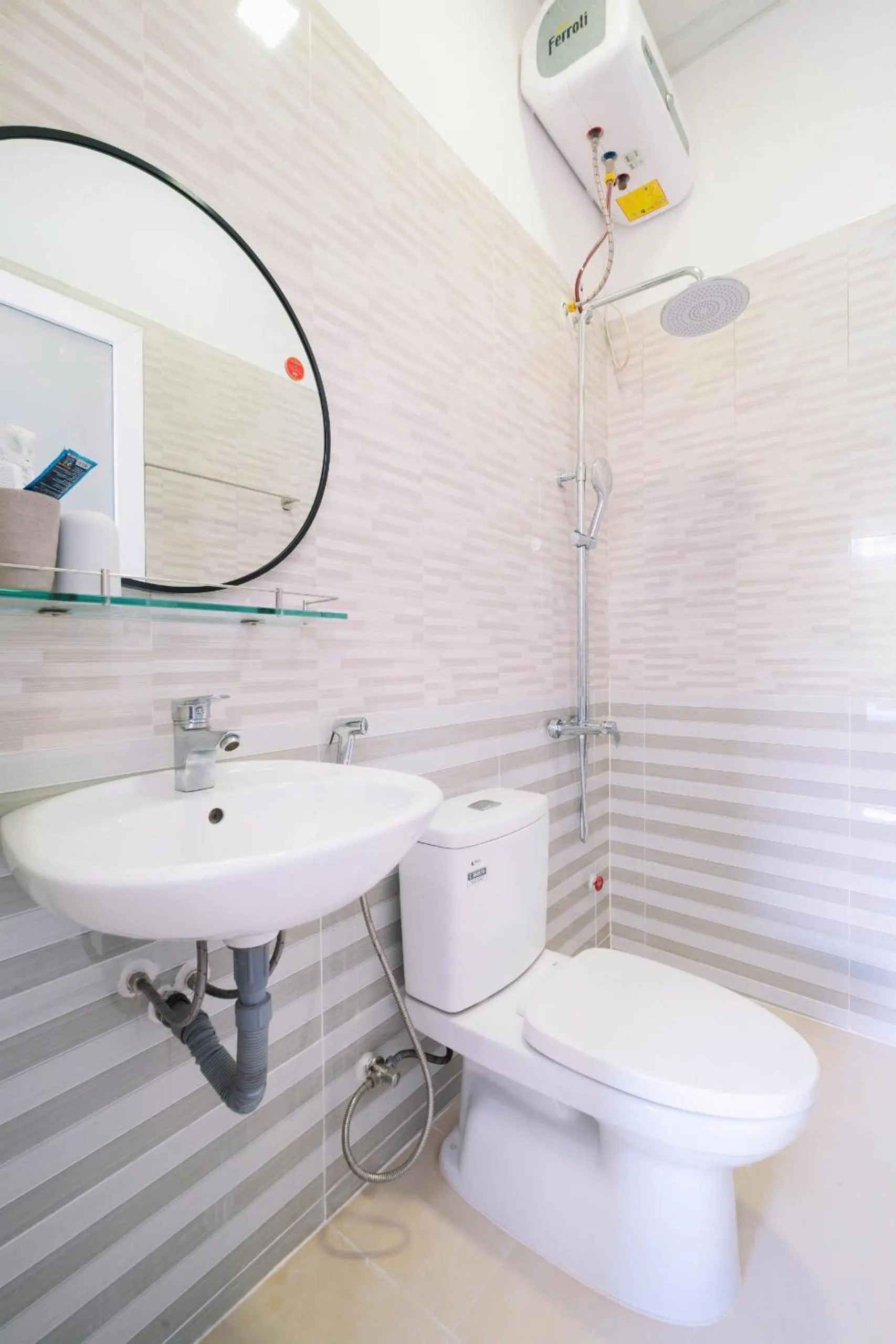 Bathroom in Cherry House Đà Lạt