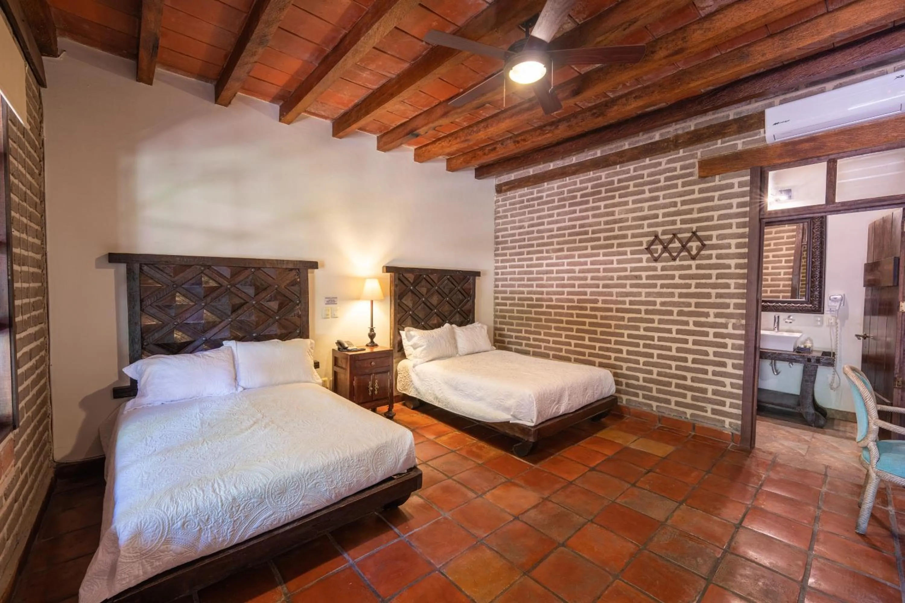 Photo of the whole room, Bed in Quinta San Carlos