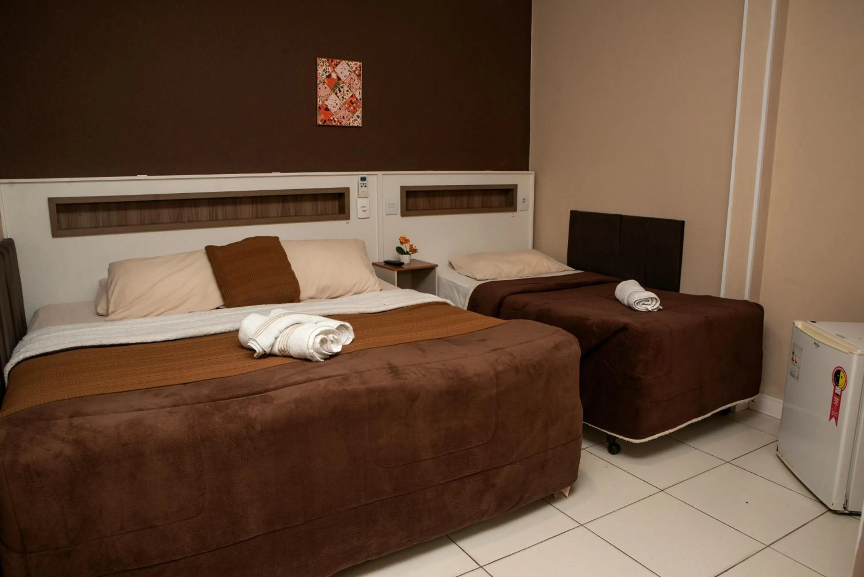 Triple Room with Balcony in Hotel Estrela do Mar