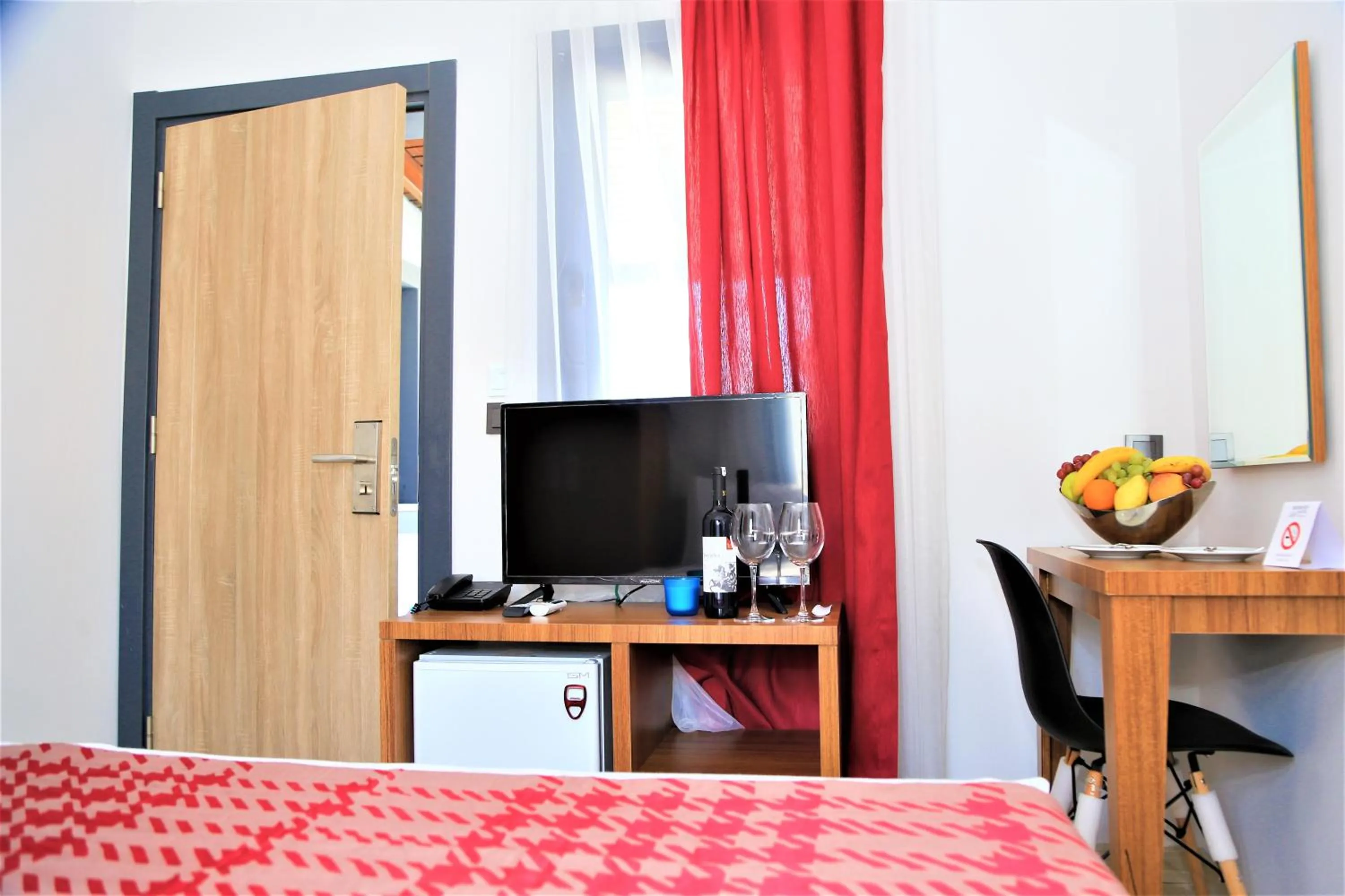 TV and multimedia, Bed in Modern Life Hotel Bodrum