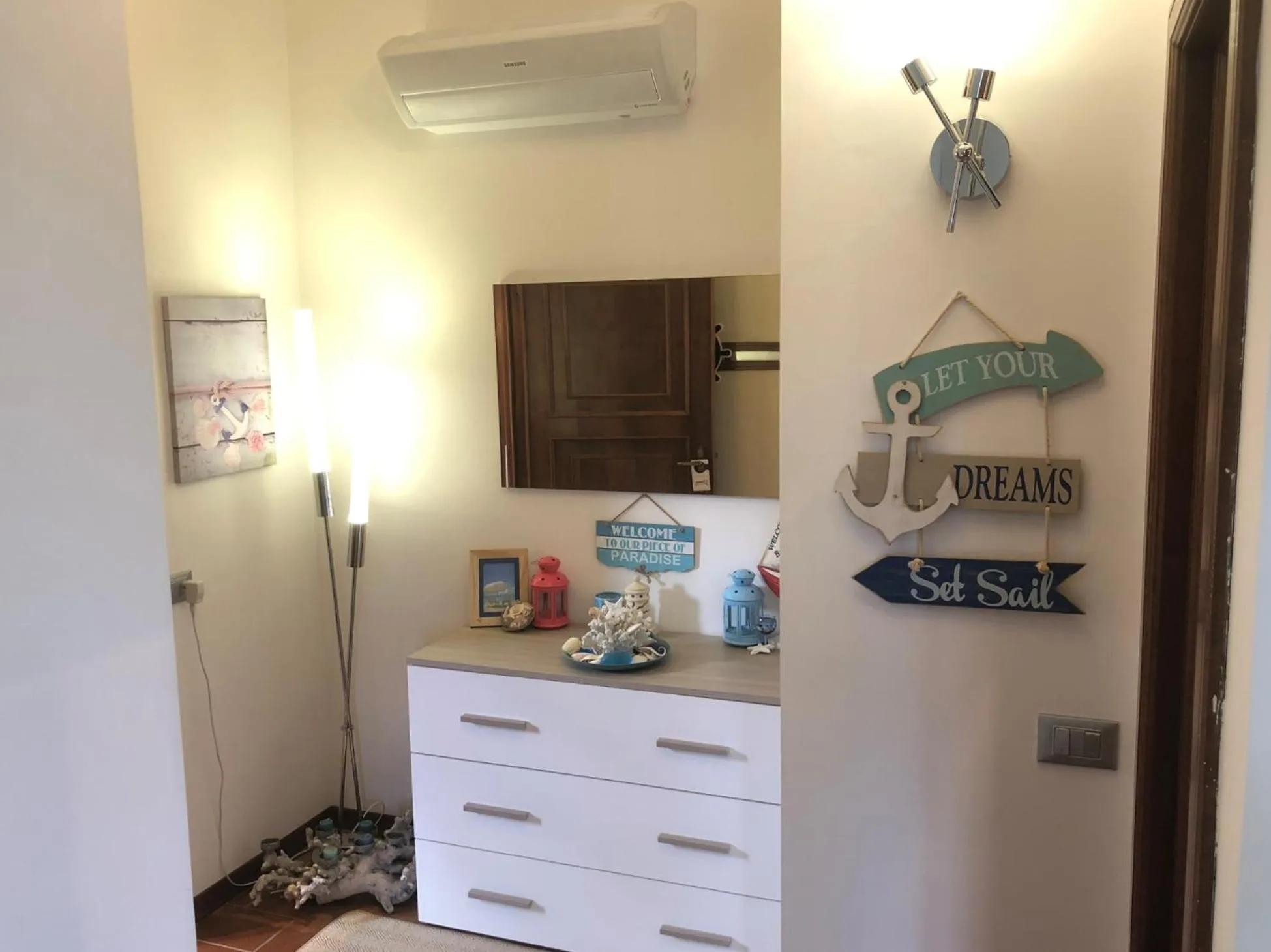 Jenny's Country Dreamhouse