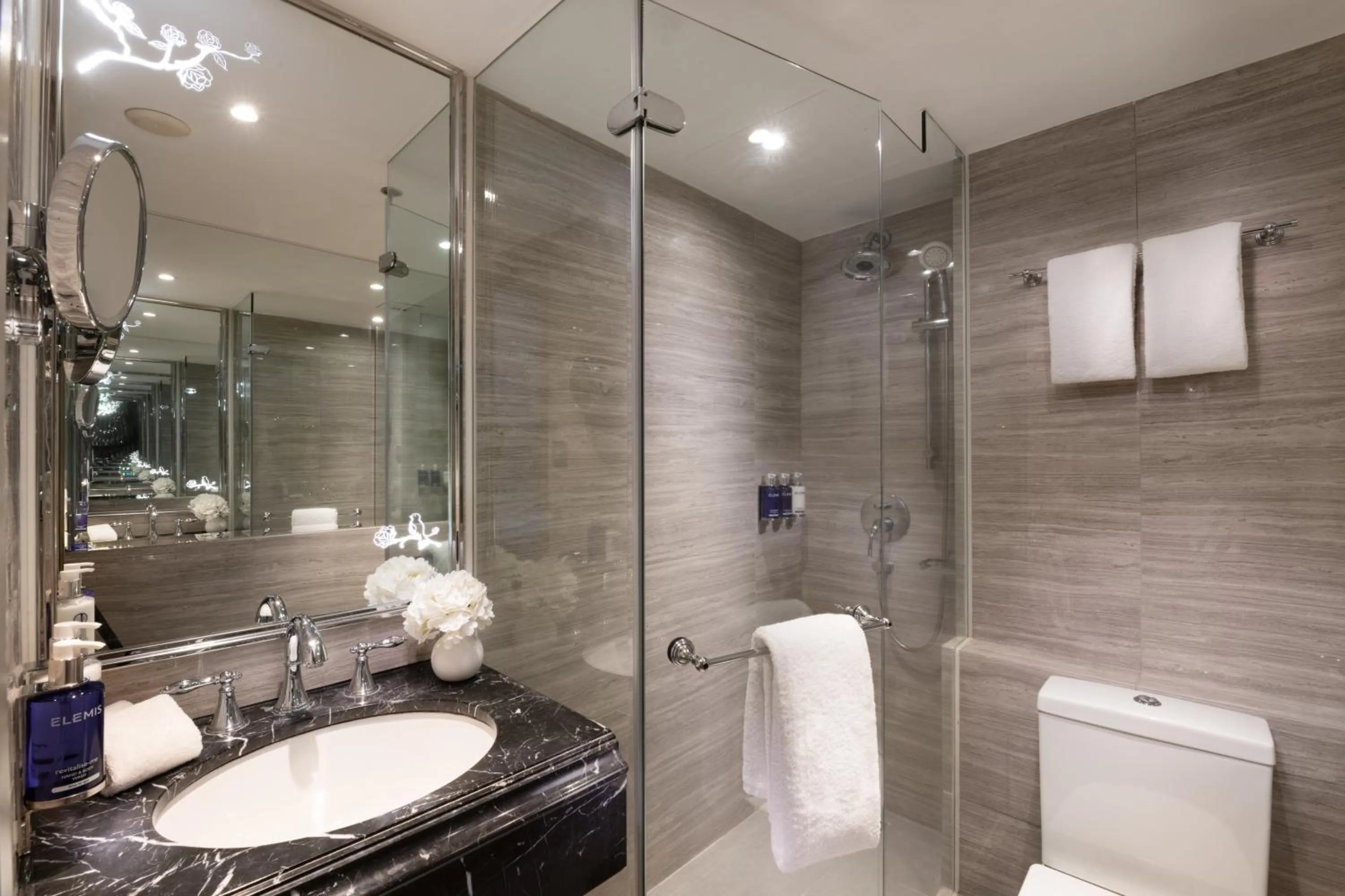 Shower in Dorsett Wanchai, Hong Kong