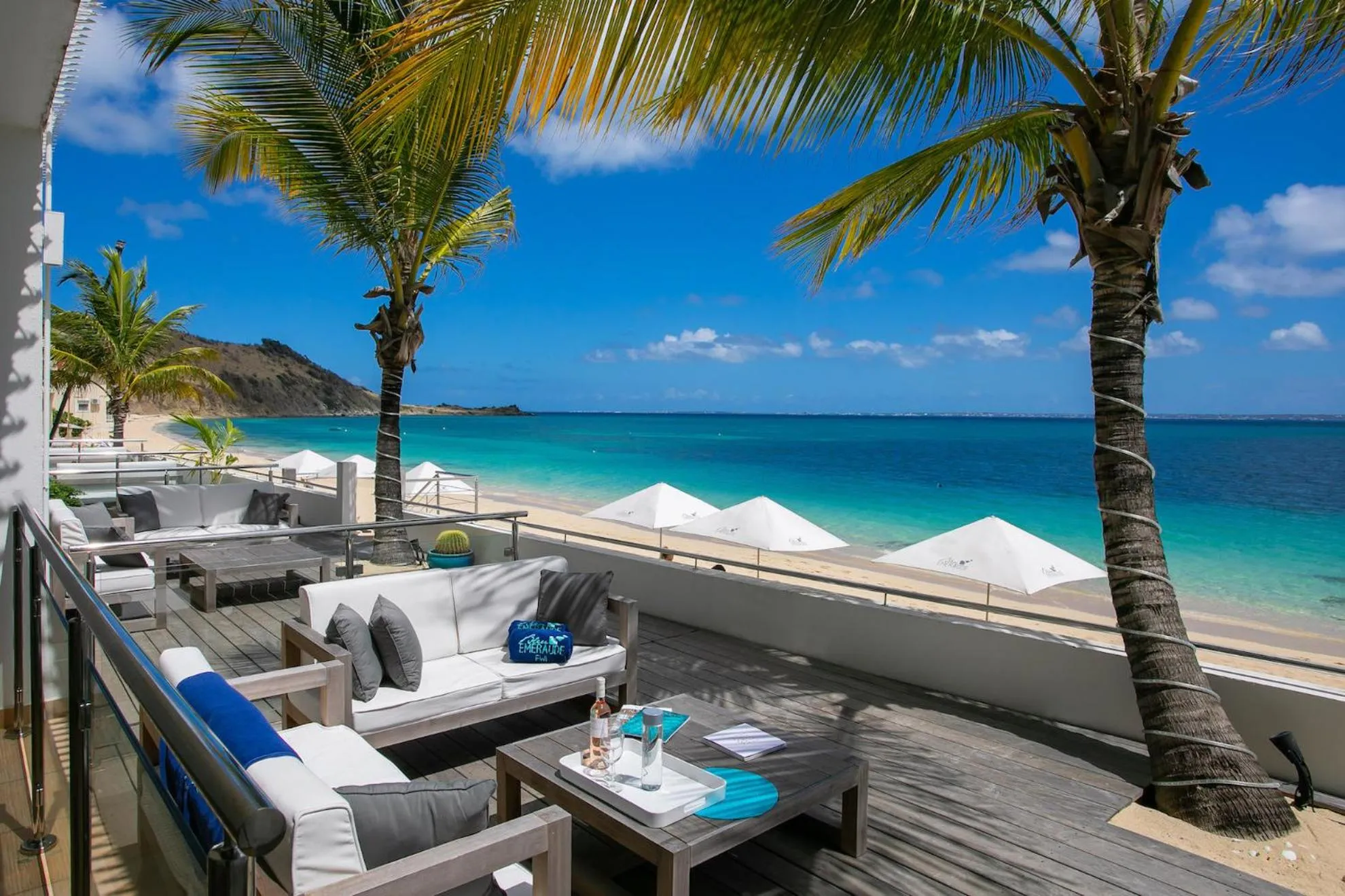 Balcony/Terrace in Bleu Emeraude Hotel