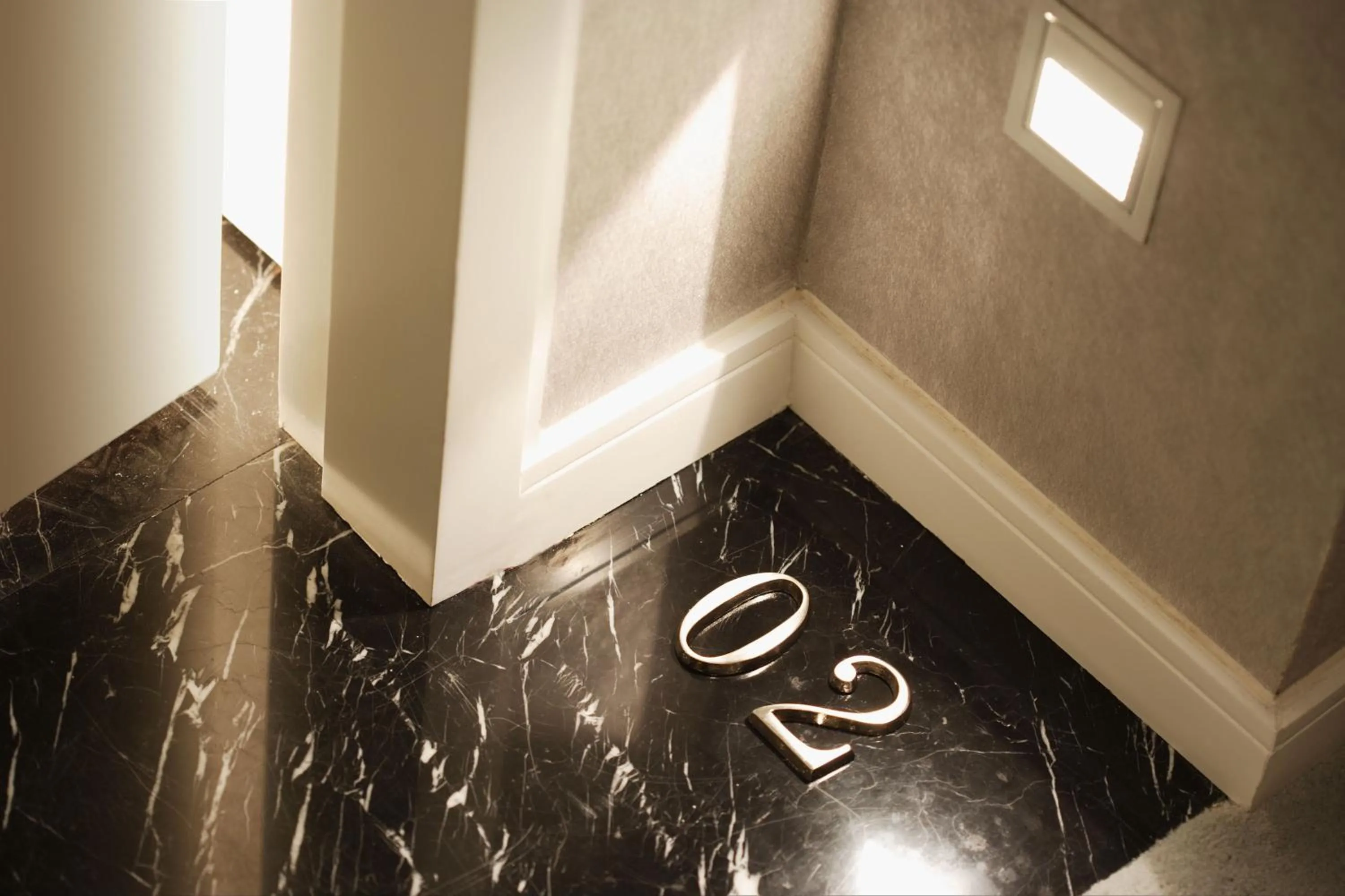 Area and facilities in Cosmo Hotel Hong Kong