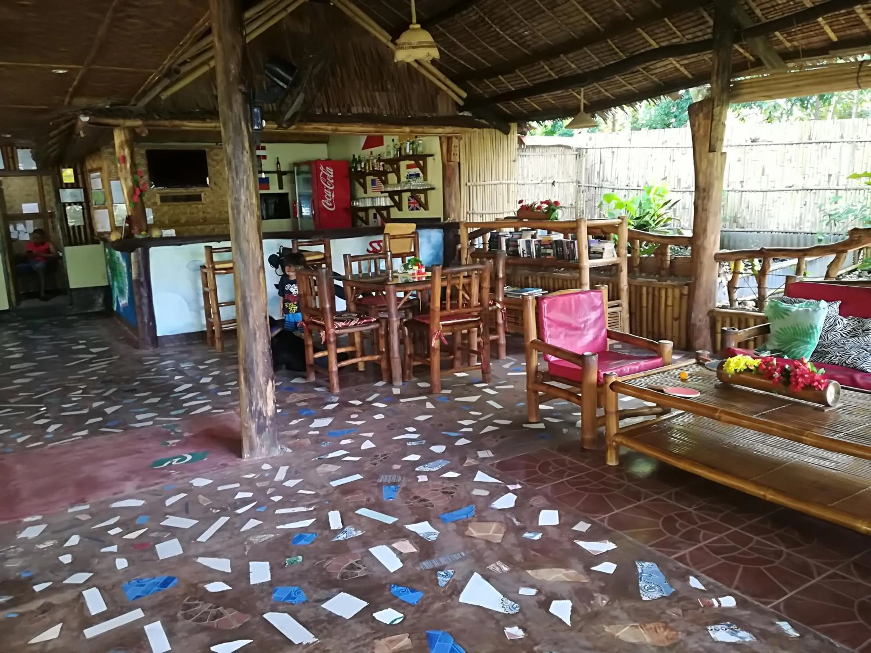 Restaurant/places to eat in Bohol-Lahoy Dive Resort