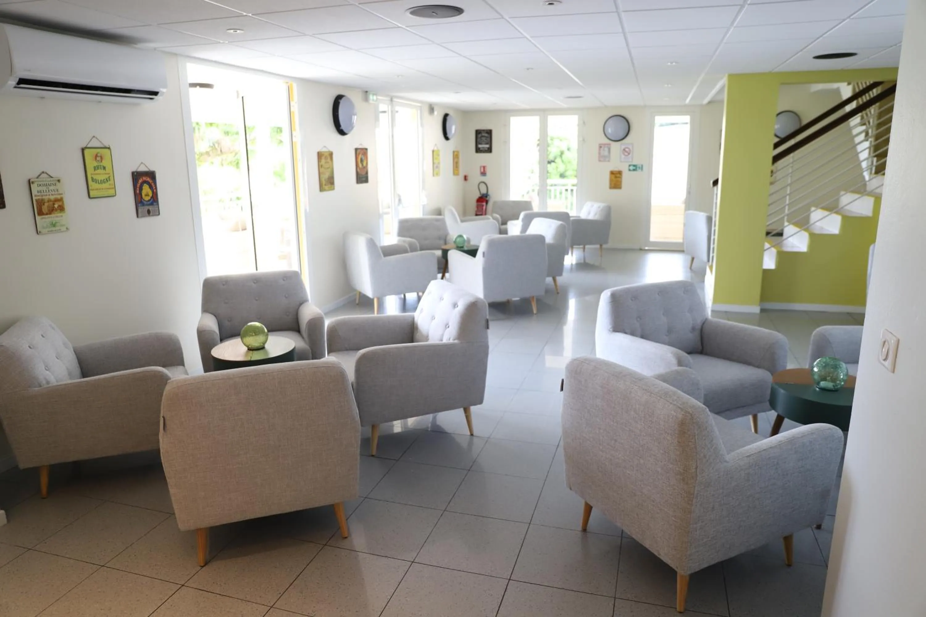 Restaurant/places to eat in Hôtel Saint-Georges