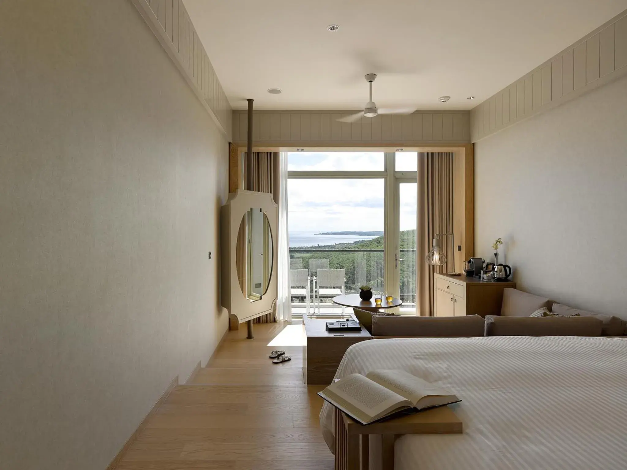 Deluxe Double Room with Sea View in Gloria Manor Deluxe Double Room with Sea View in Gloria Manor