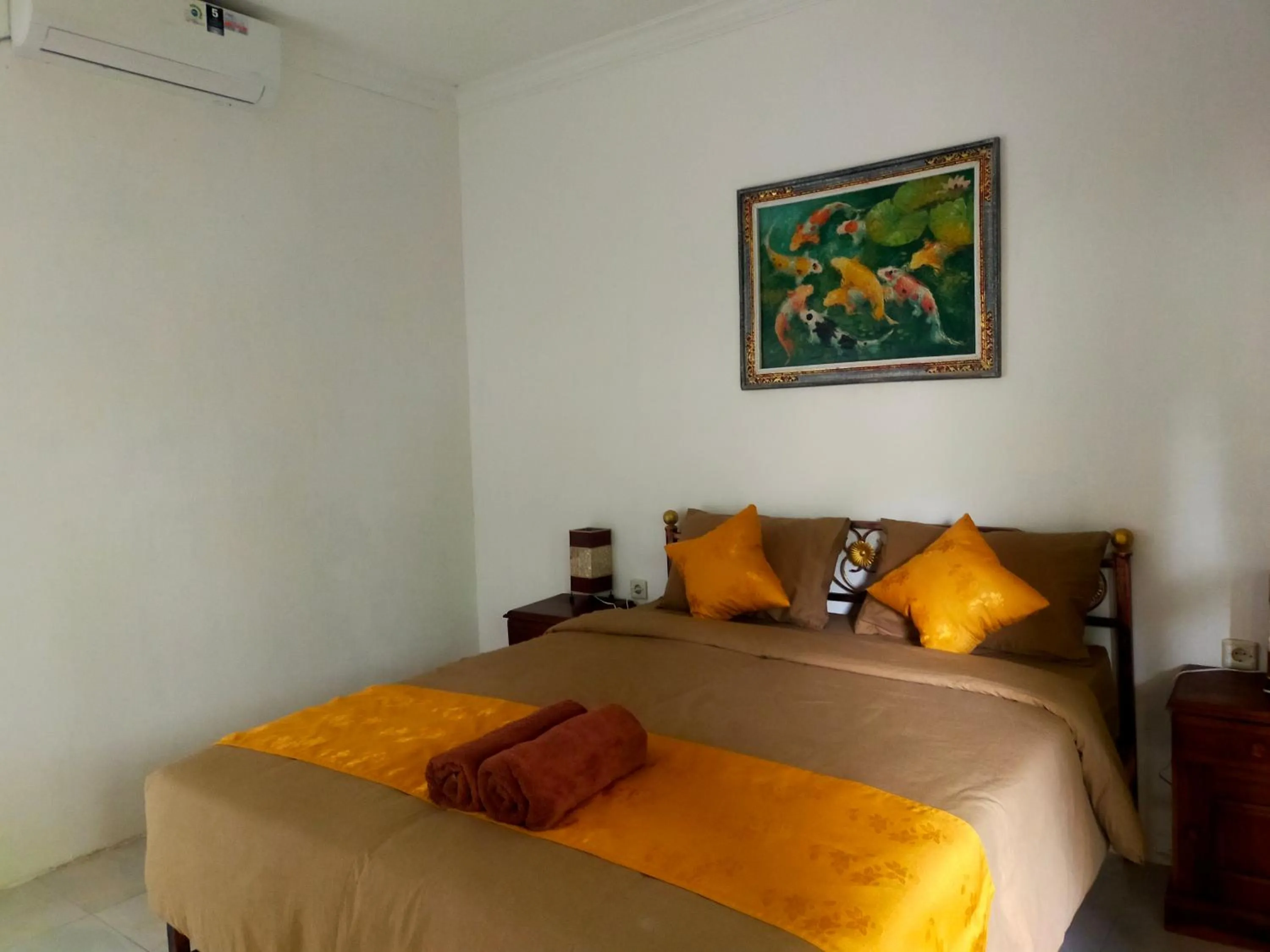 Bed in The Rahayu Cottage