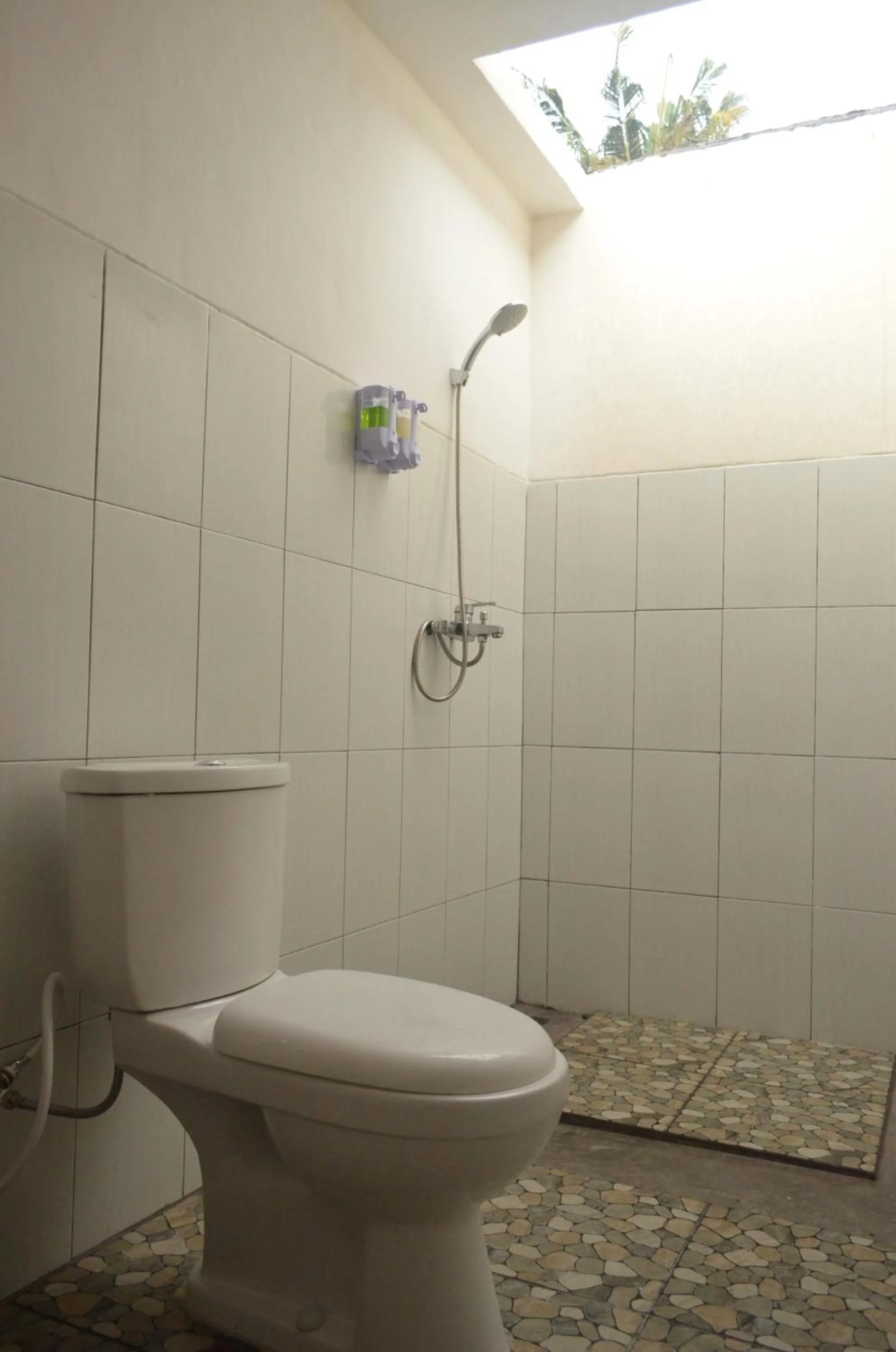 Shower in The Rahayu Cottage