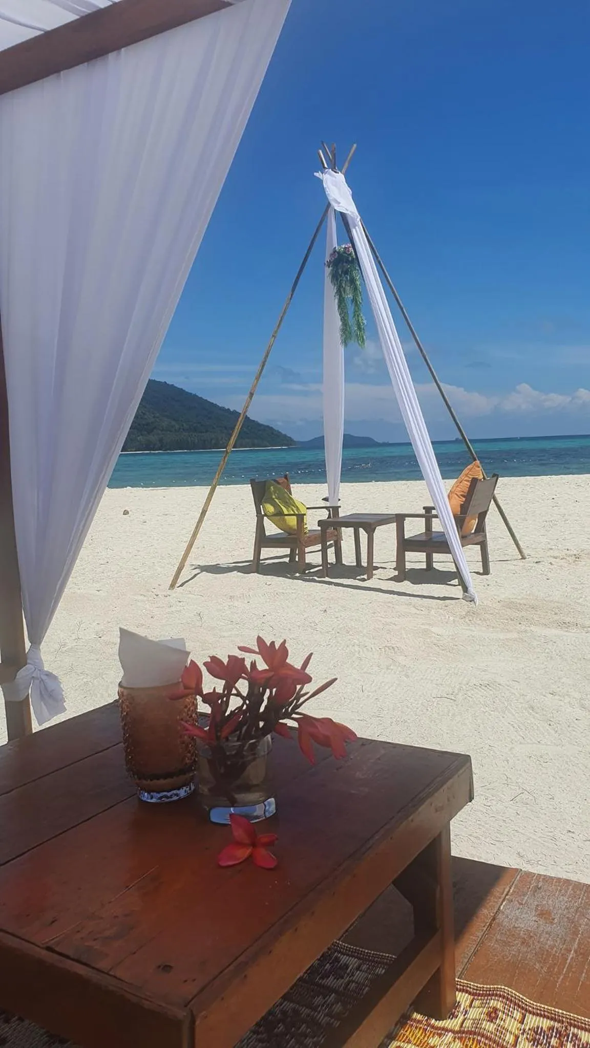 Lipe Beach Resort