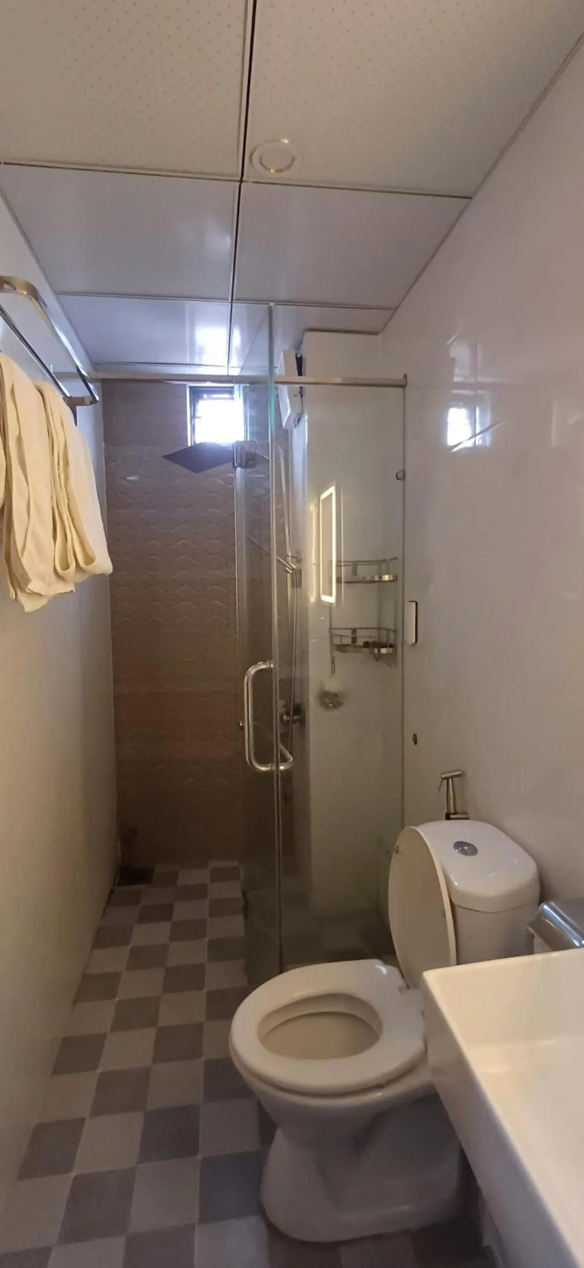 Bathroom in Seashine Apartment