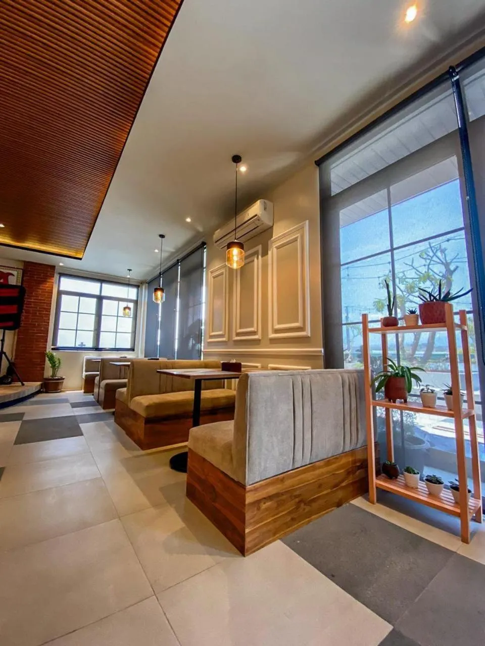 Kaloka Airport Hotel