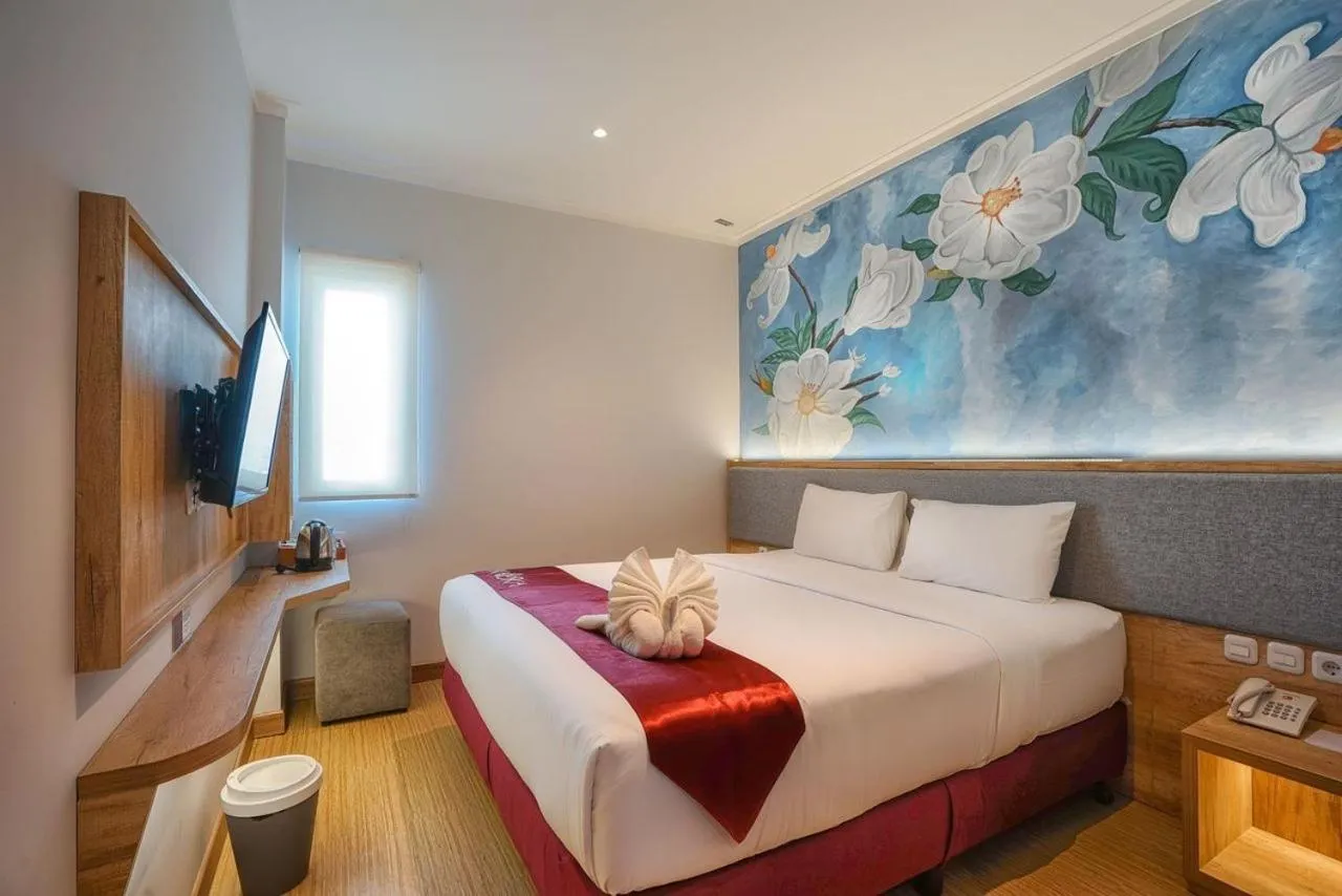 Bed in Kaloka Airport Hotel