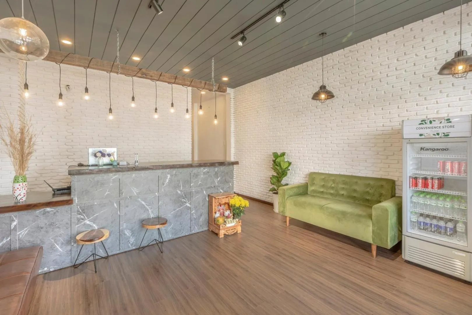 Living room in Seven A Hotel