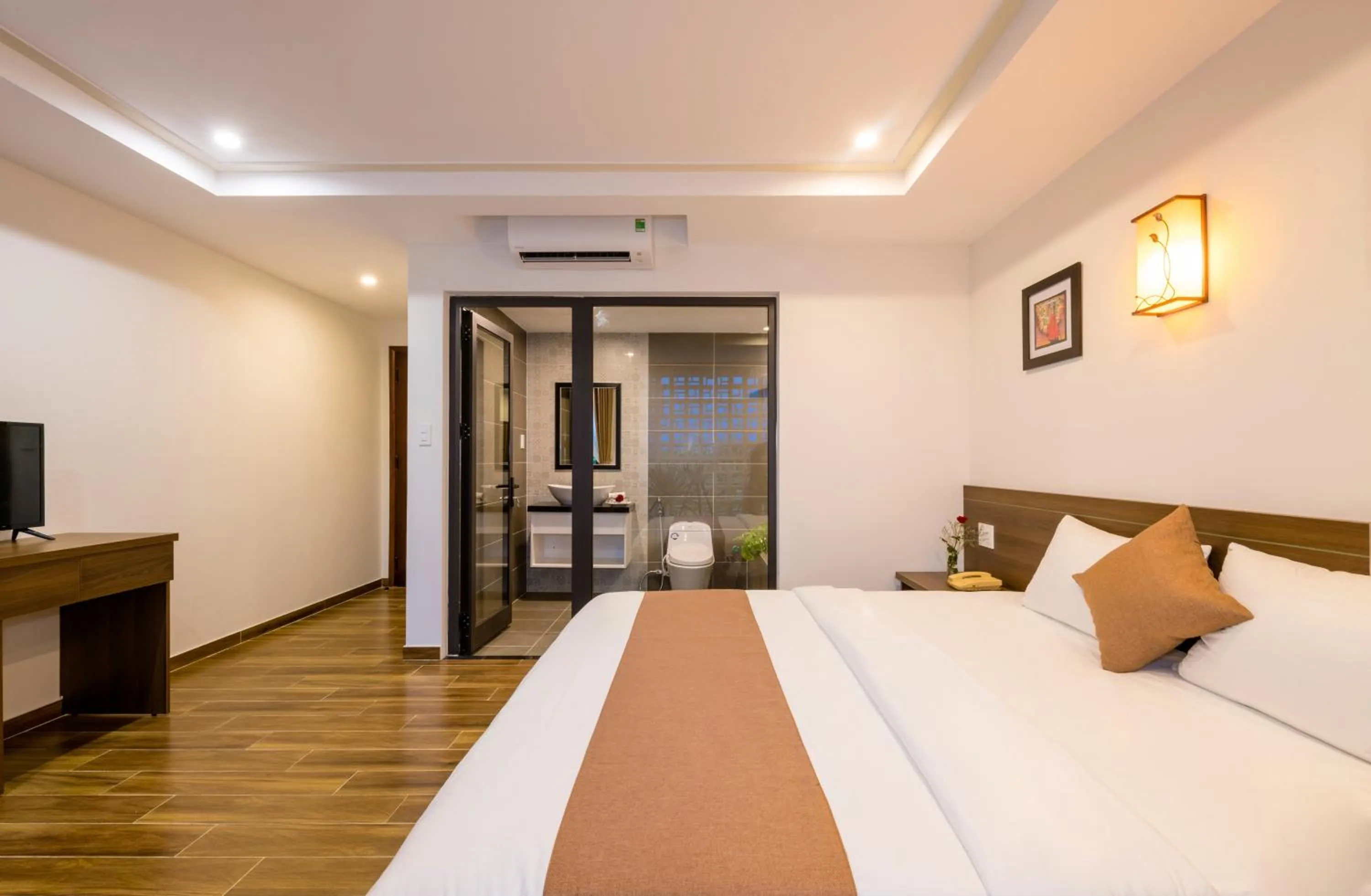 Photo of the whole room, Bed in Brother Villa Hoi An