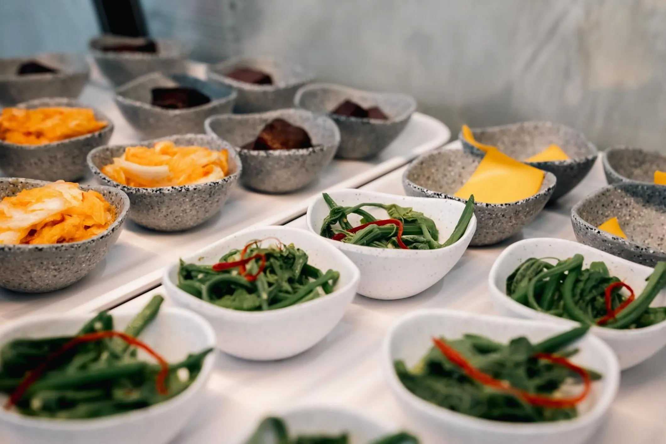 Restaurant/places to eat in East Coast Hotel