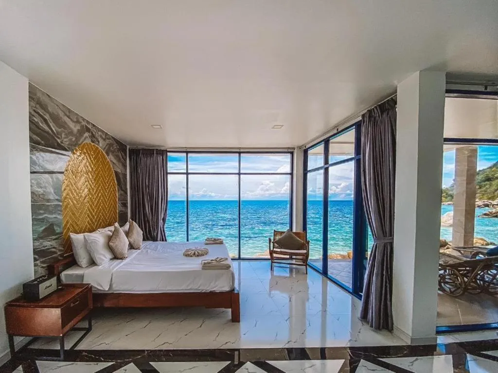 Bed in P.D. Beach Resort