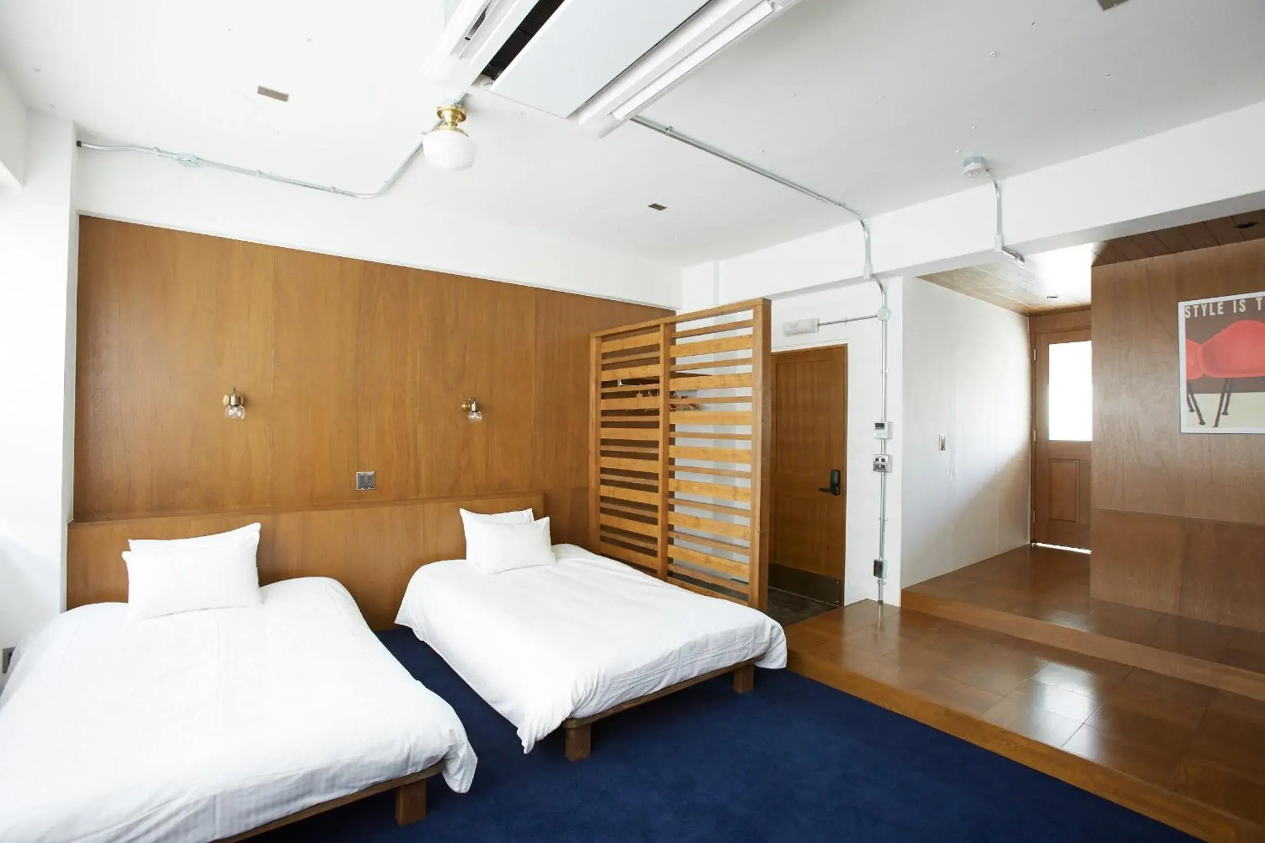 Deluxe Twin Room in No Service Hotel Deluxe Twin Room in No Service Hotel