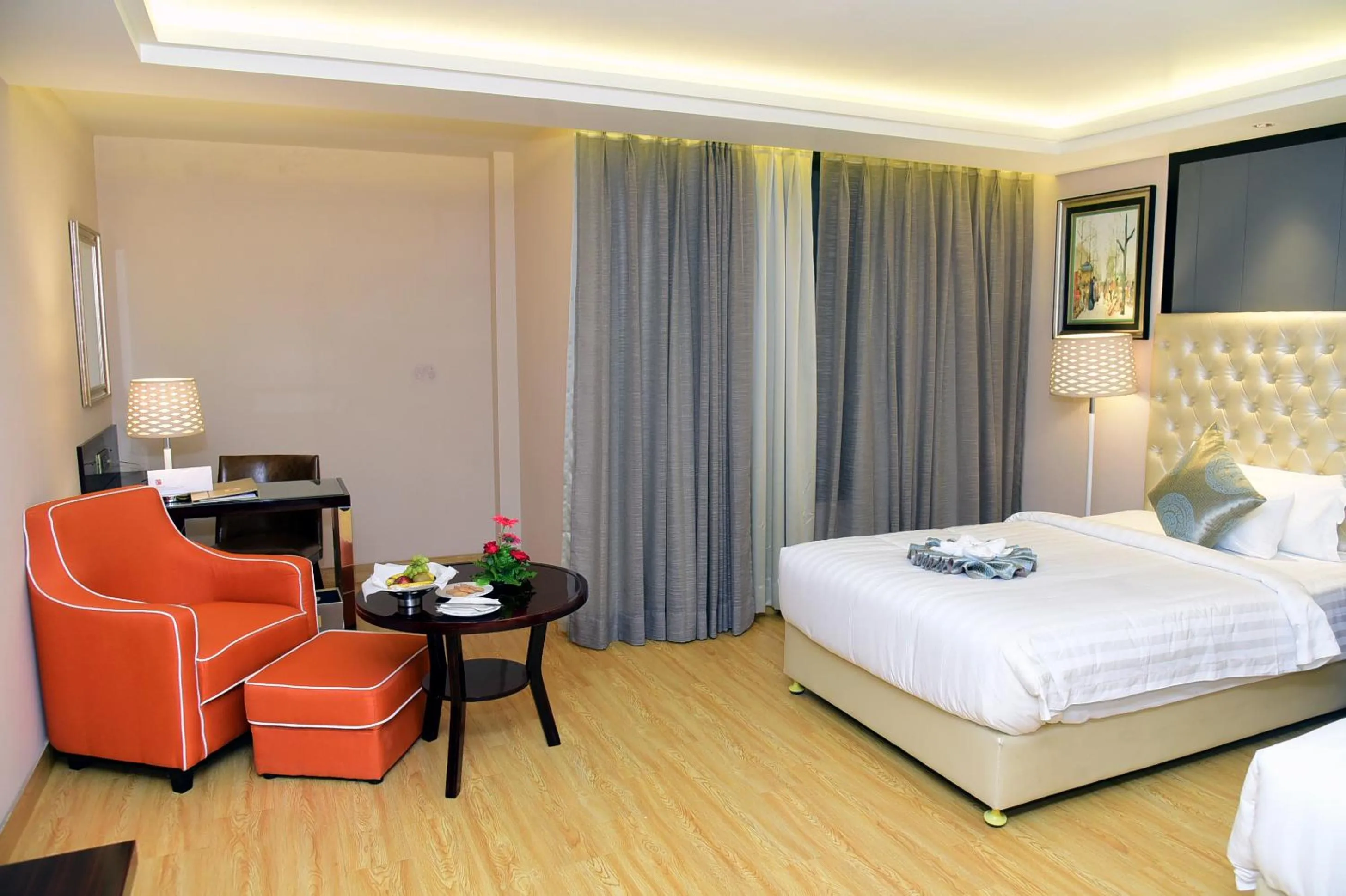 Bedroom, Bed in OM Clarks Inn Raebareli