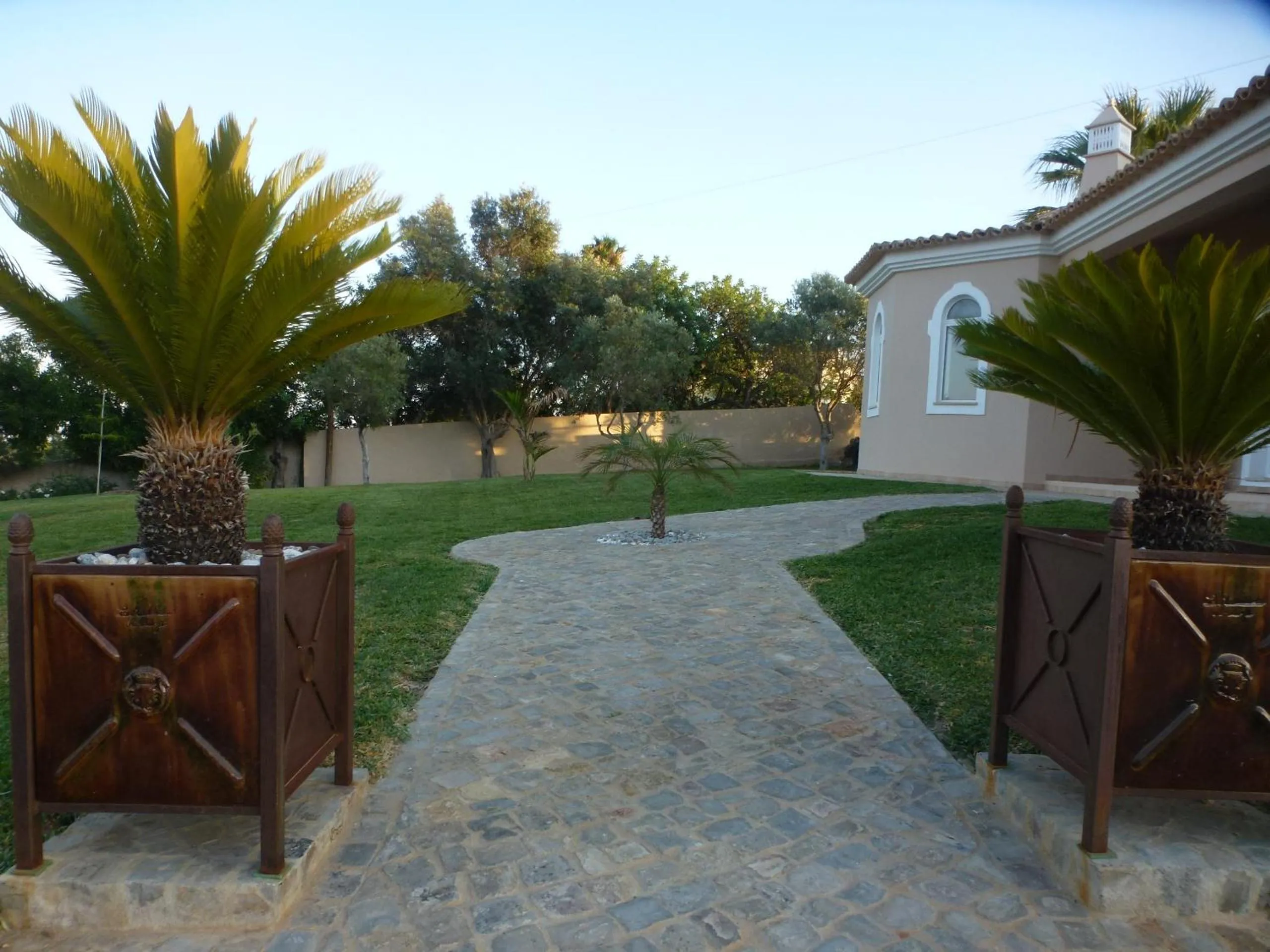 Garden in VILLA L'ESTAQUE