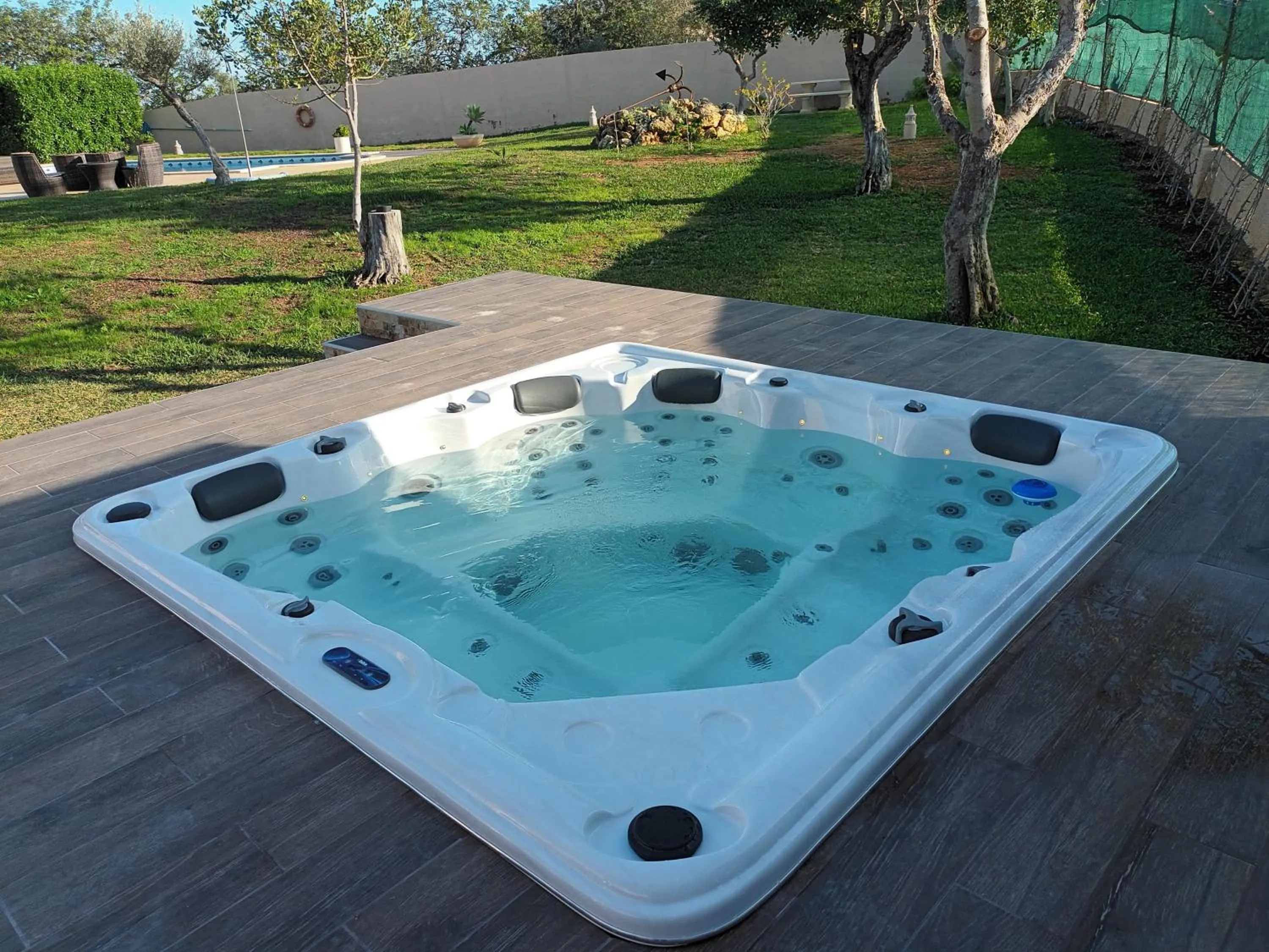 Hot Tub in VILLA L'ESTAQUE