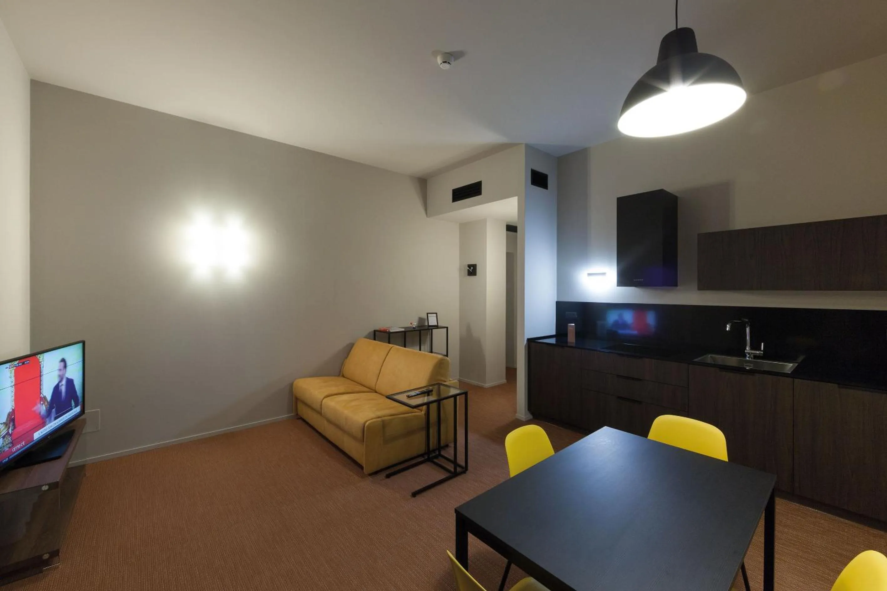 Kitchen or kitchenette in Best Western Plus Dimora del Monaco